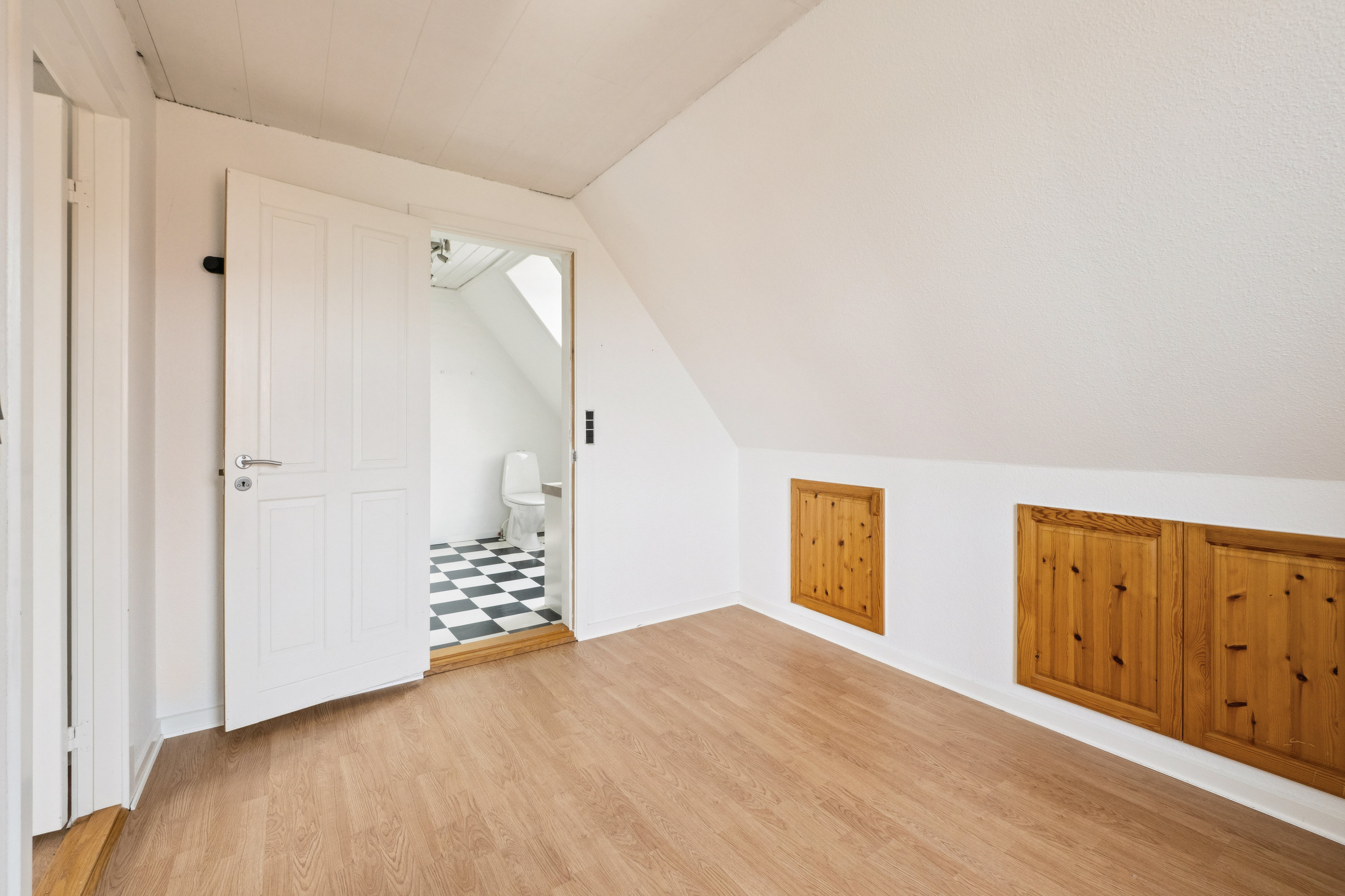 Fremhævet værelse billede i fuldskærmstilstand. Billede af Højgade 17, 7800 Skive