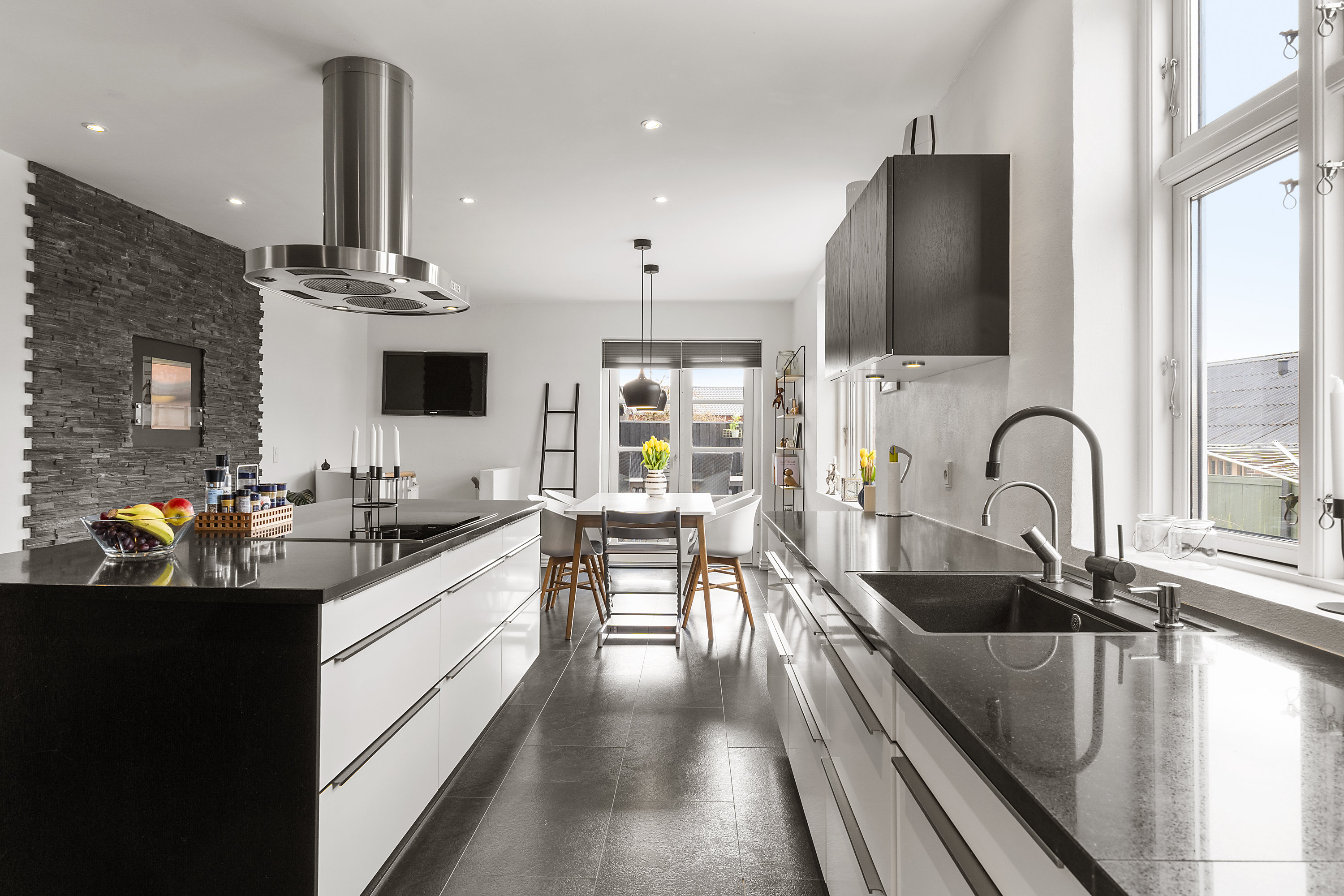 Fremhævet  billede i fuldskærmstilstand. Billede af Havevej 4, 8840 Rødkærsbro