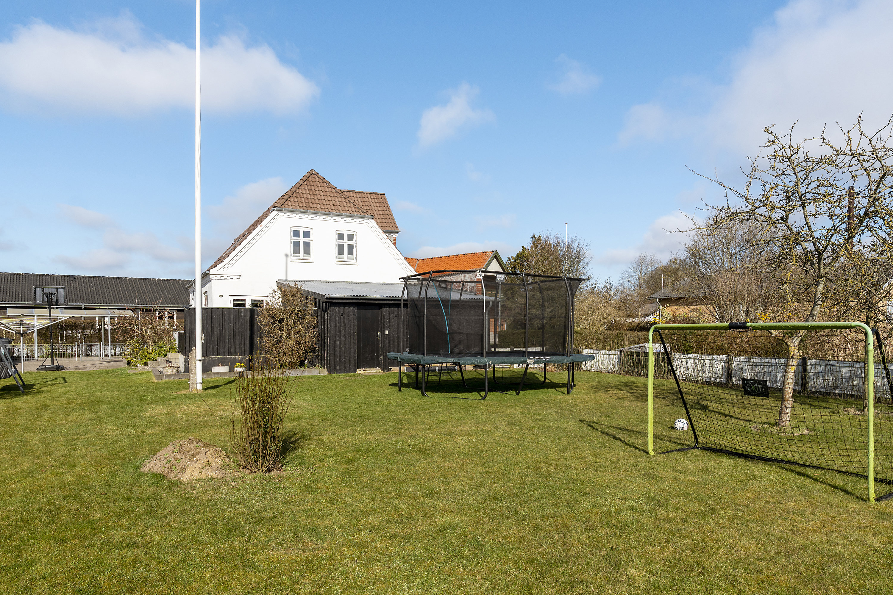 Fremhævet  billede i fuldskærmstilstand. Billede af Havevej 4, 8840 Rødkærsbro