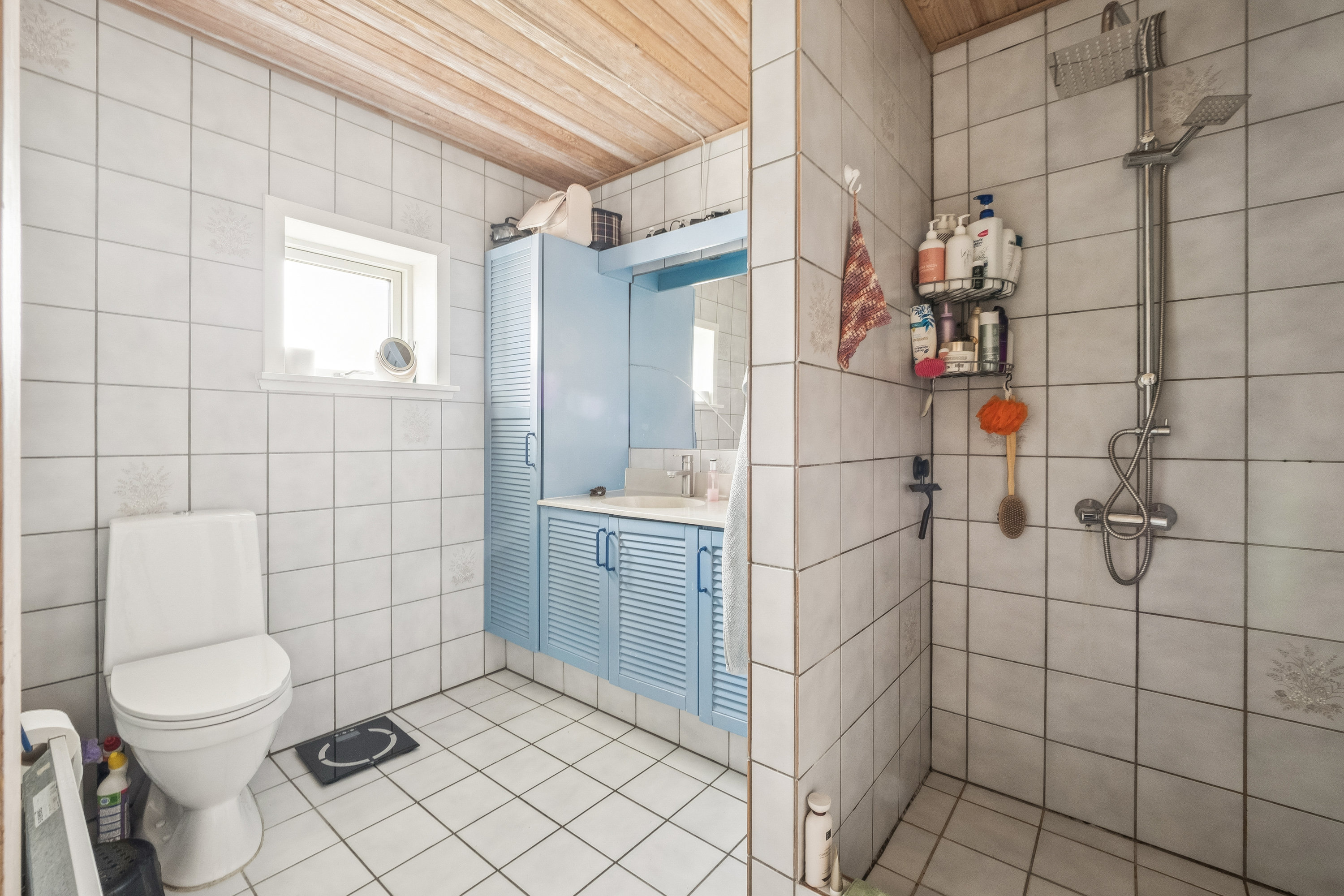 Fremhævet badeværelse billede i fuldskærmstilstand. Billede af Højslevgårdsvej 4, 7840 Højslev