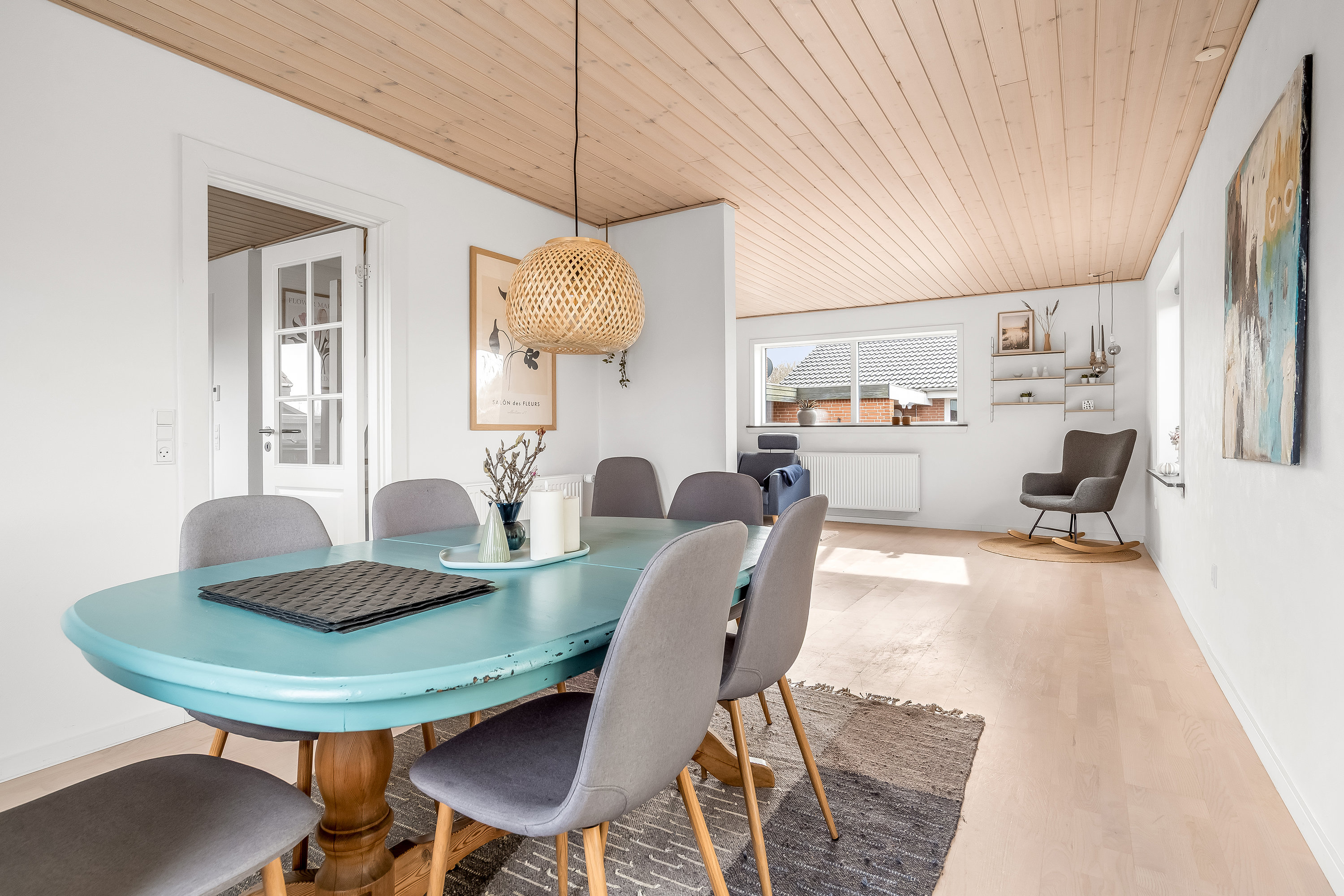 Fremhævet stue billede i fuldskærmstilstand. Billede af Anne Franks Vej 2, 7500 Holstebro