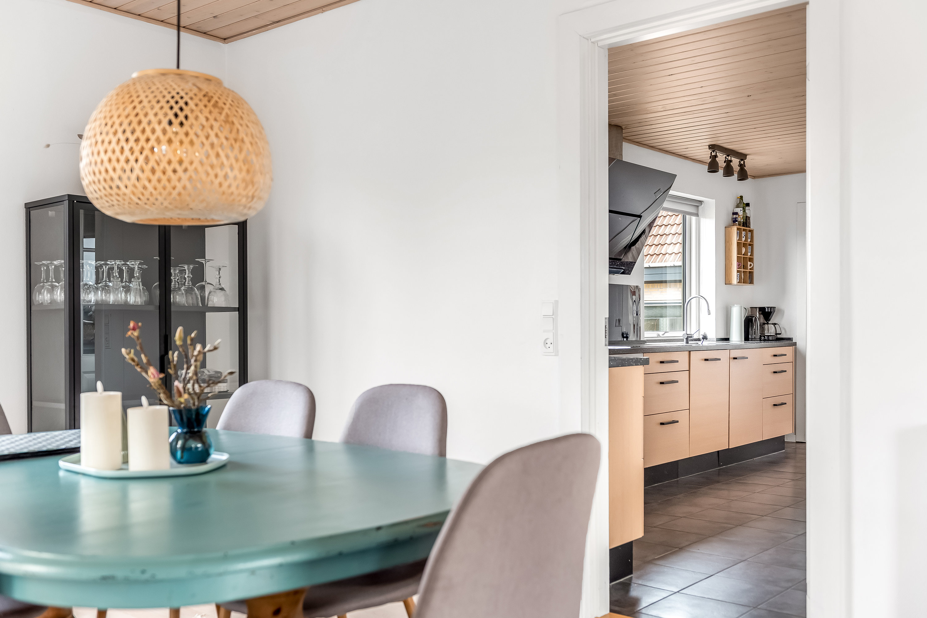 Fremhævet stue billede i fuldskærmstilstand. Billede af Anne Franks Vej 2, 7500 Holstebro