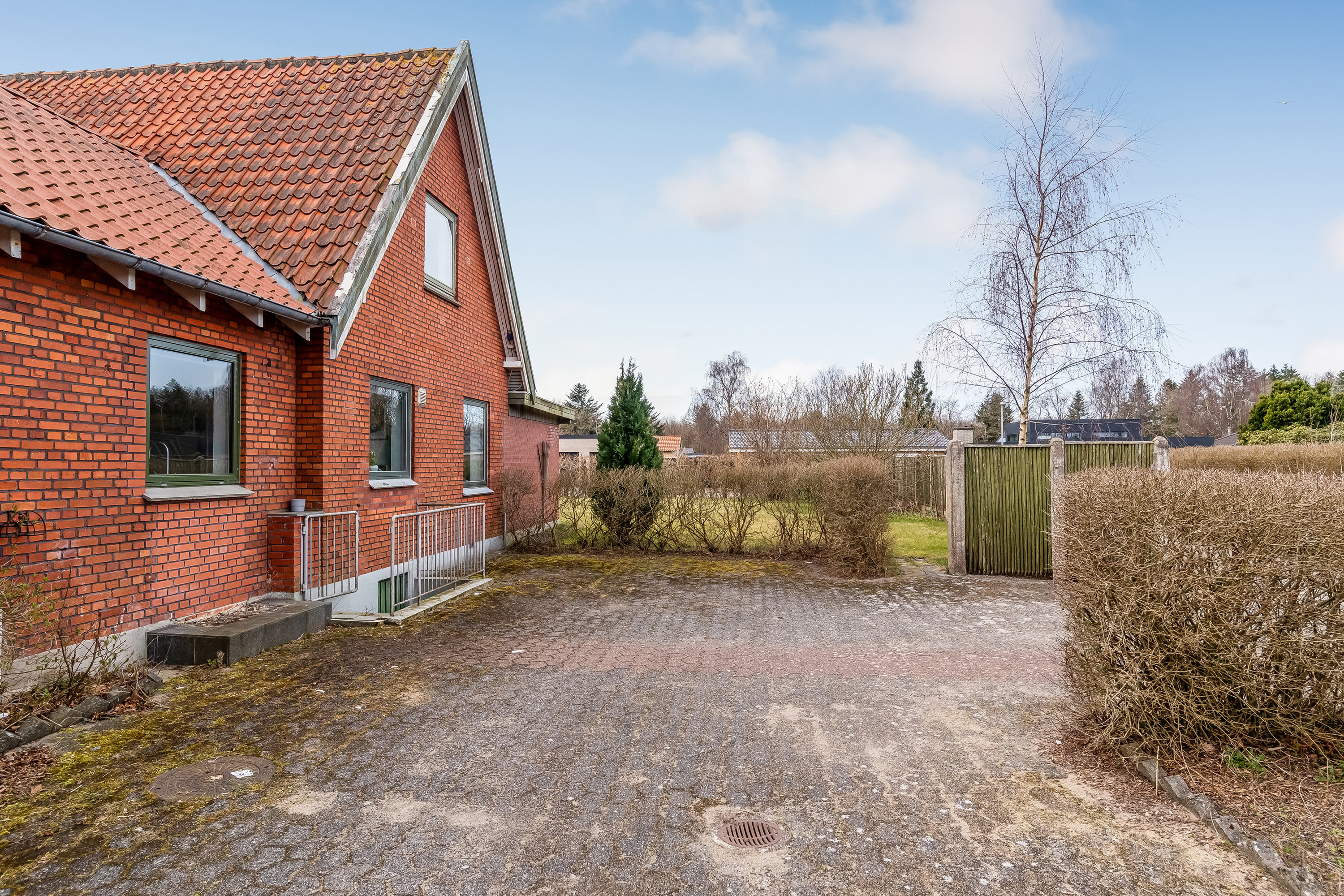 Fremhævet indkørsel billede i fuldskærmstilstand. Billede af Anne Franks Vej 2, 7500 Holstebro