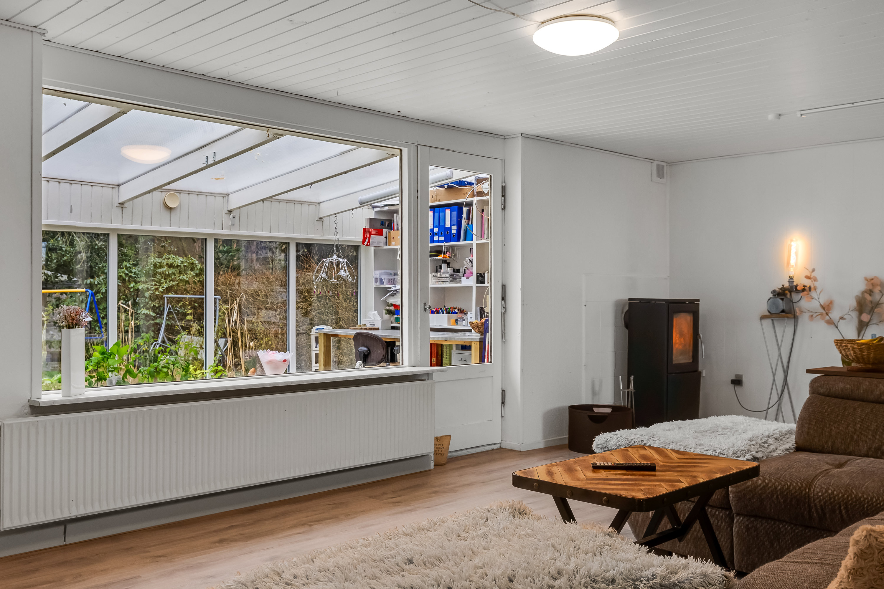 Fremhævet stue billede i fuldskærmstilstand. Billede af Burkal Kirkevej 22, 6372 Bylderup-Bov