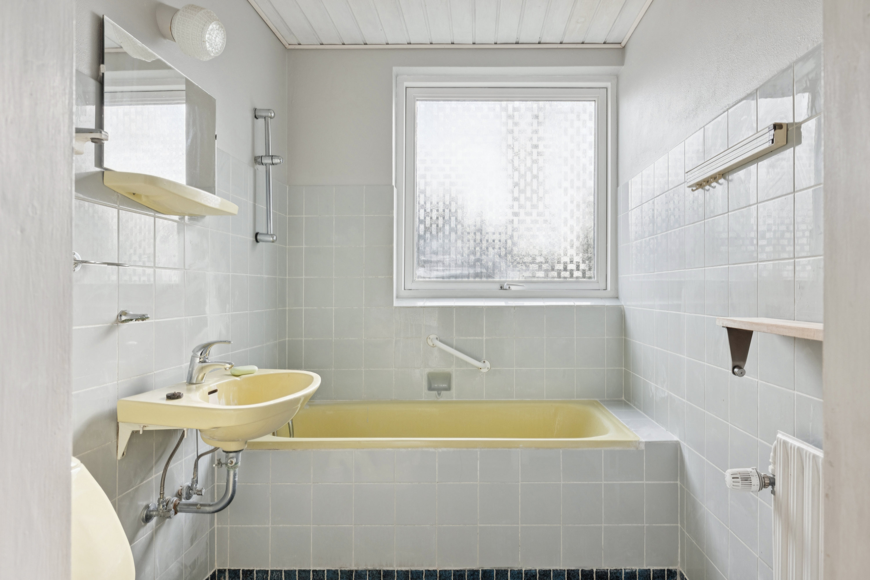 Fremhævet badeværelse billede i fuldskærmstilstand. Billede af Elmevej 9, 8550 Ryomgård