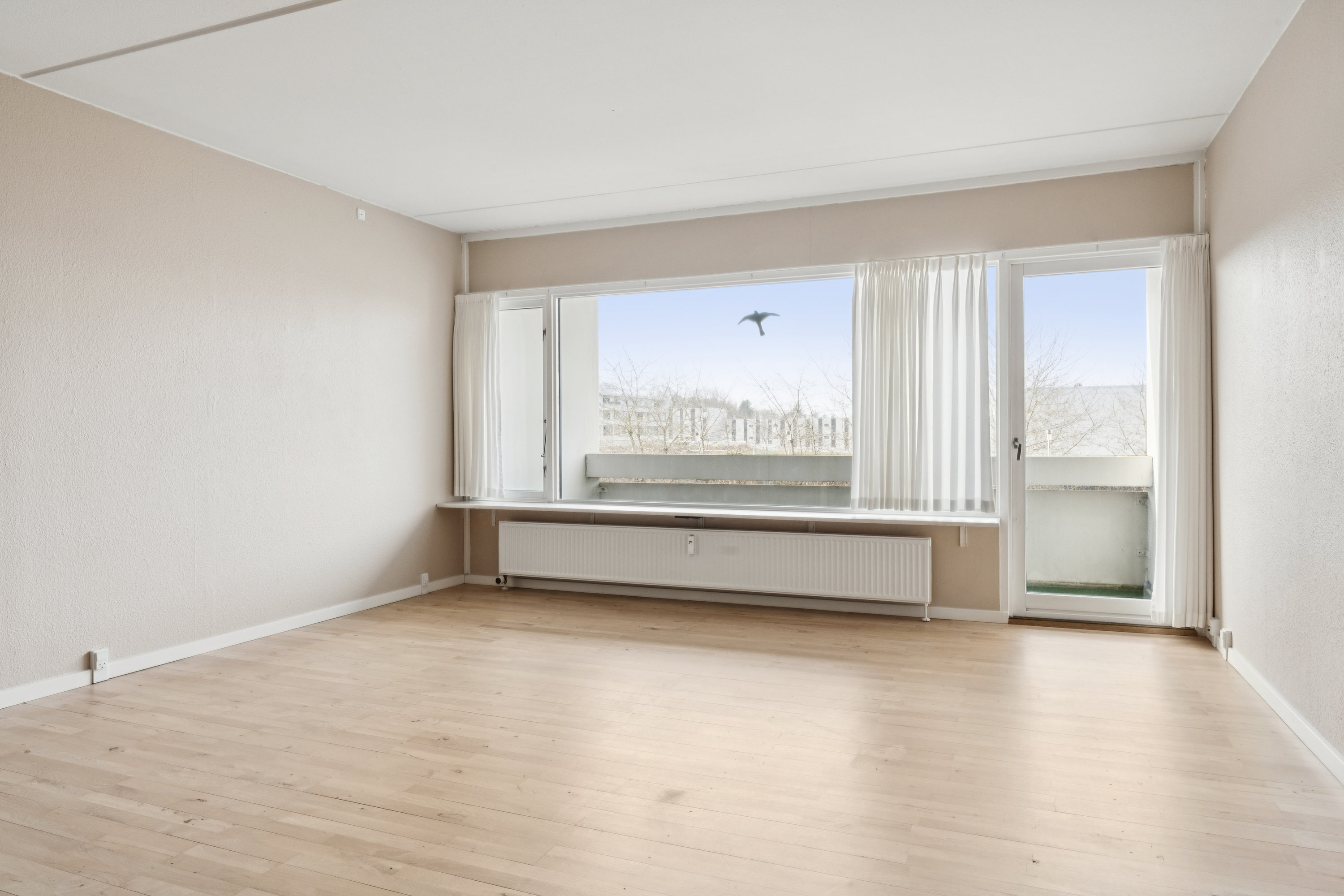 Fremhævet stue billede i fuldskærmstilstand. Billede af Beatesmindevej 91, 2. tv., 9210 Aalborg SØ