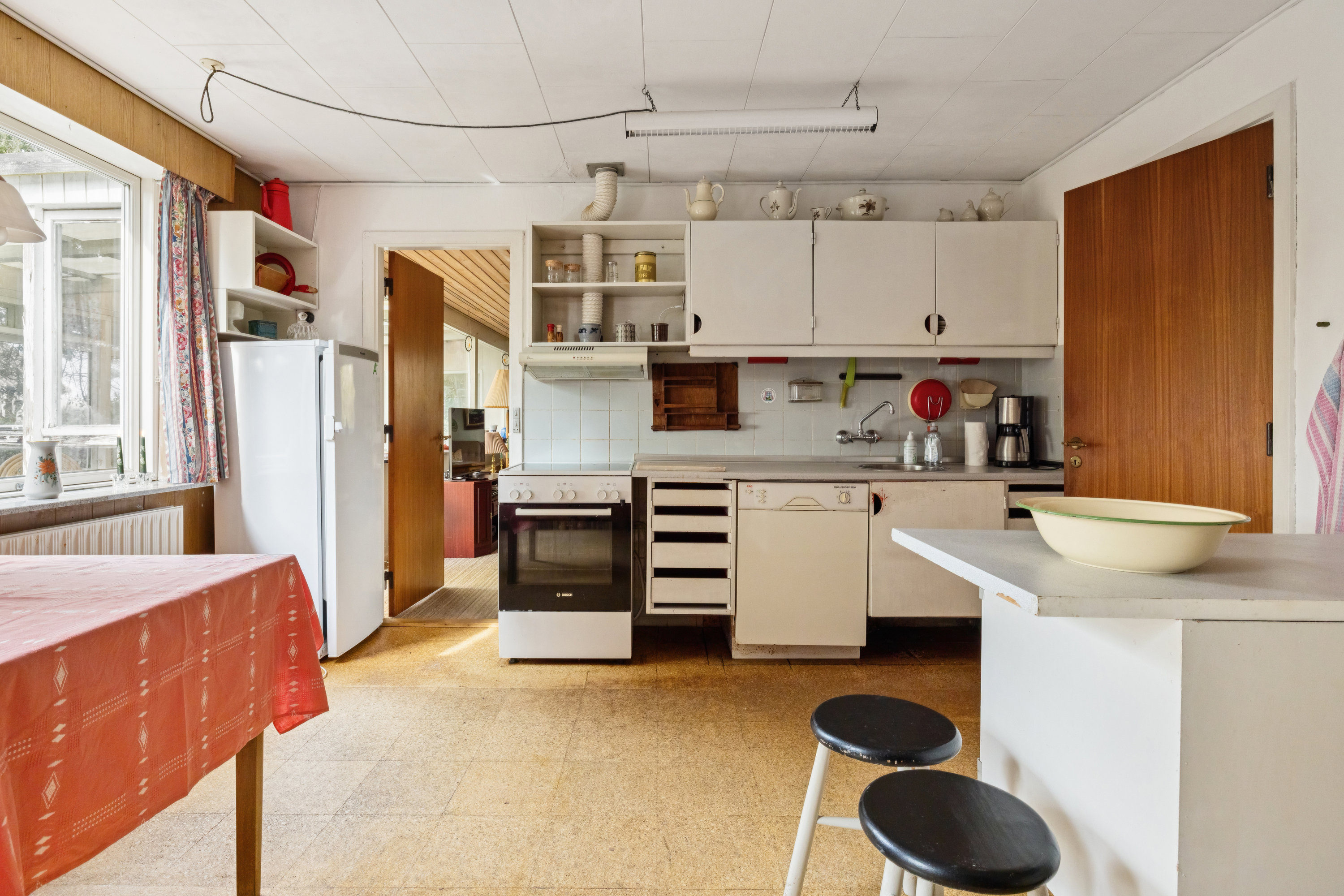 Fremhævet køkken billede i fuldskærmstilstand. Billede af Elmevej 9, 8550 Ryomgård