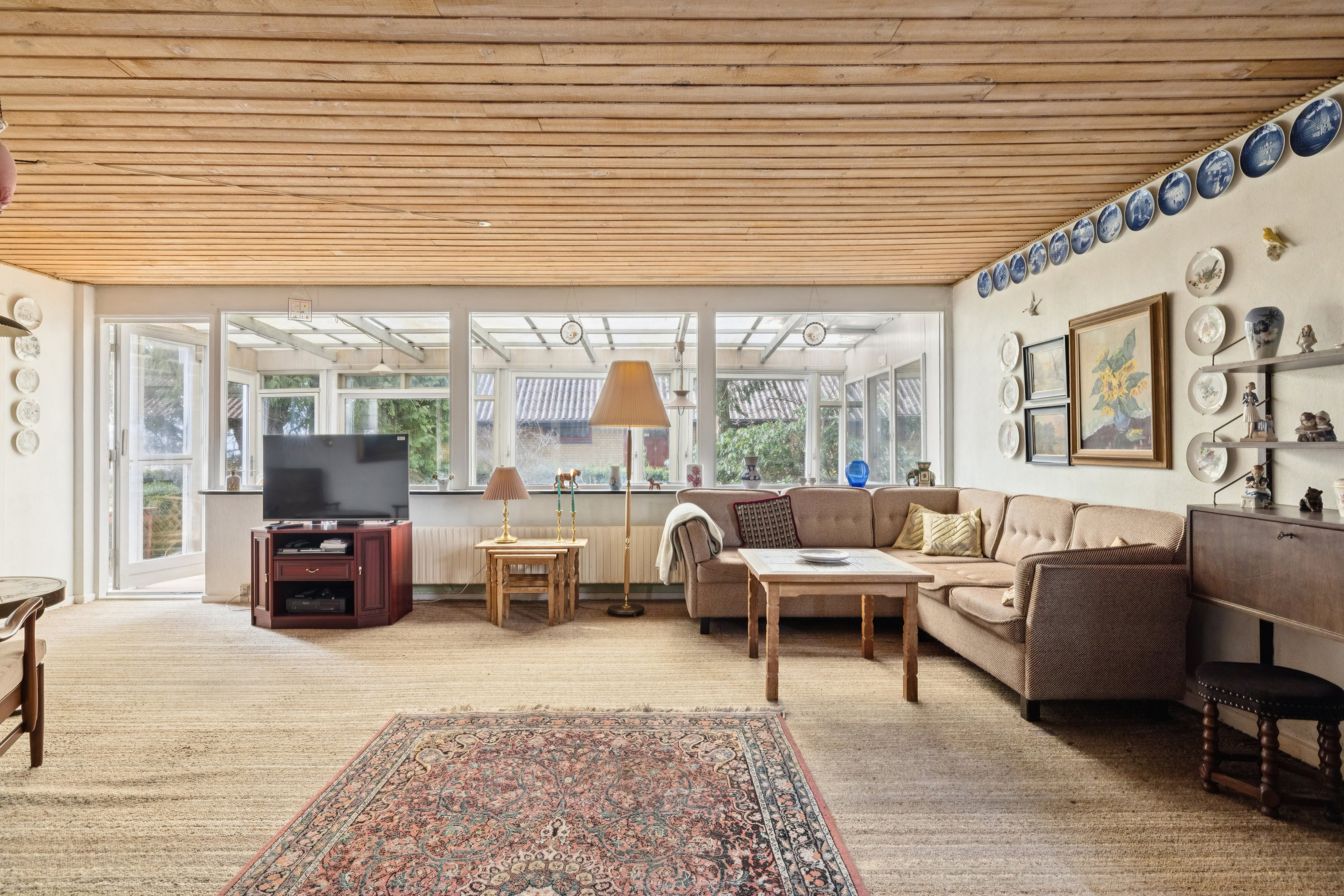 Fremhævet stue billede i fuldskærmstilstand. Billede af Elmevej 9, 8550 Ryomgård