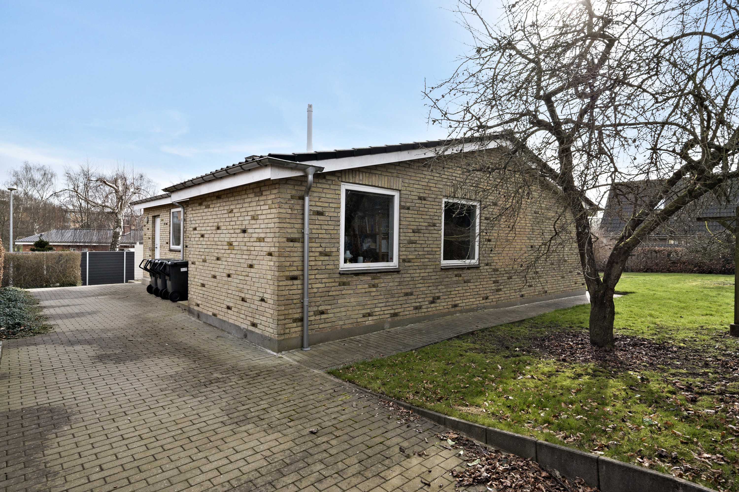 Fremhævet ejendommen billede i fuldskærmstilstand. Billede af Fjordglimtsvej 21, 8700 Horsens