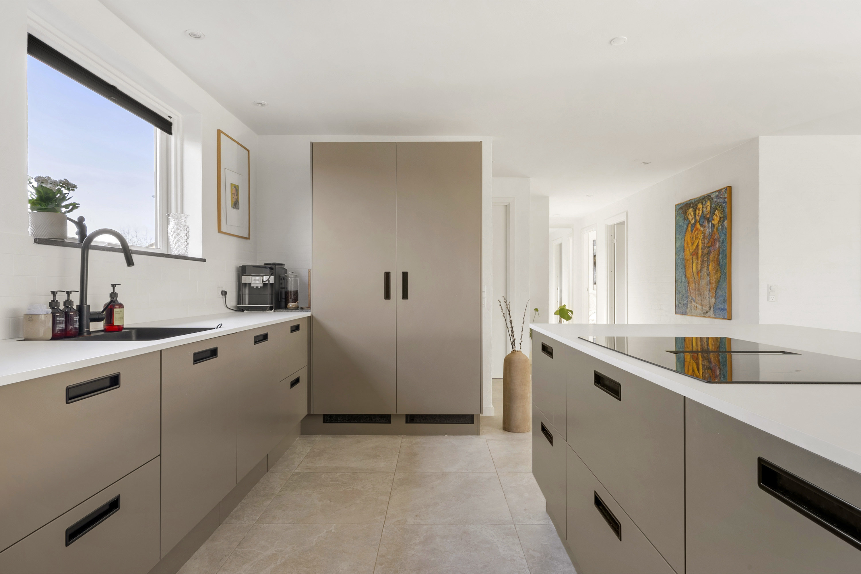 Fremhævet køkken billede i fuldskærmstilstand. Billede af Cellovej 15, 8700 Horsens