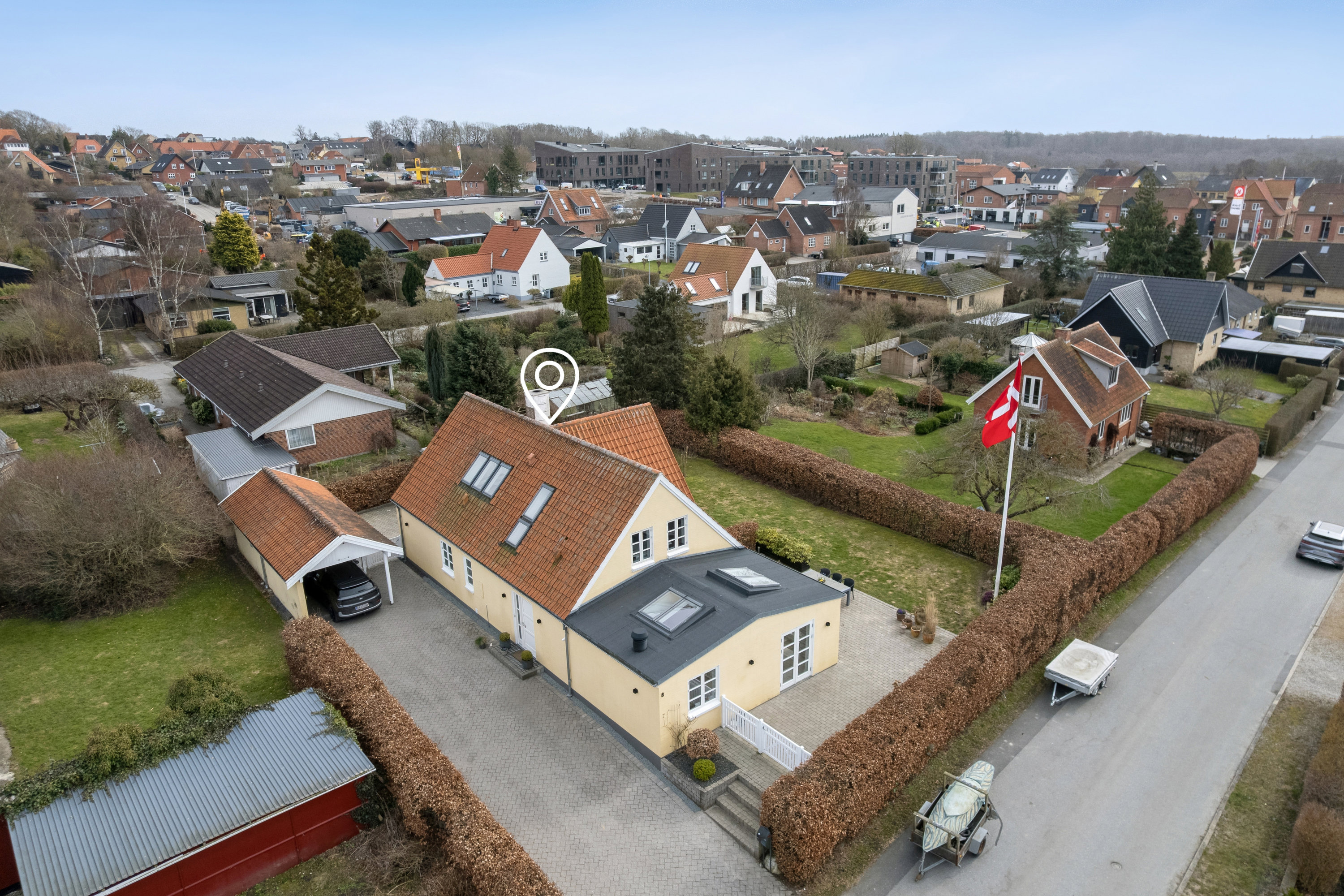 Fremhævet luftfoto billede i fuldskærmstilstand. Billede af Vibevej 8, 8410 Rønde