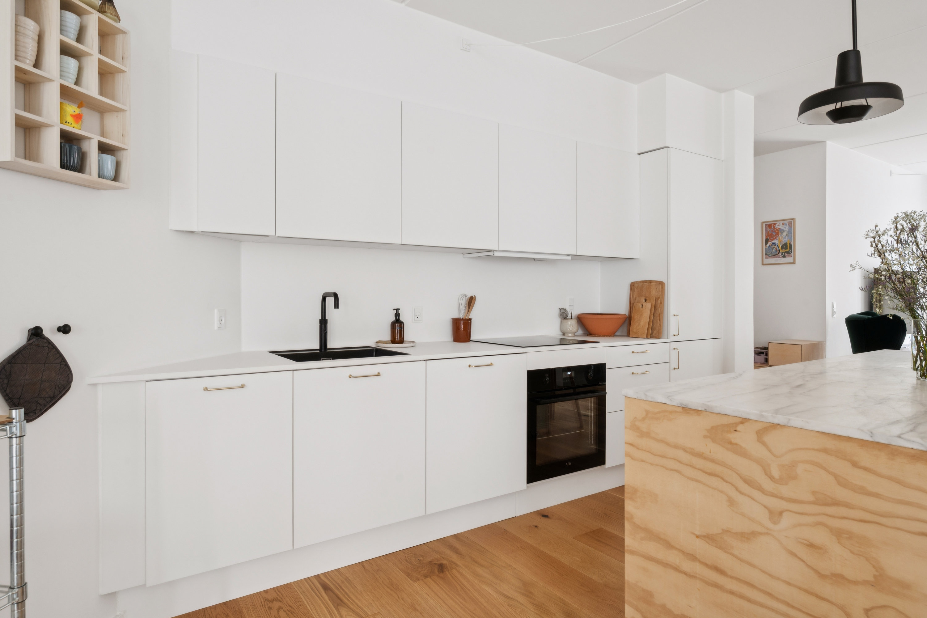 Fremhævet køkken billede i fuldskærmstilstand. Billede af Irma Pedersens Gade 66, 1. 1., 8000 Aarhus C