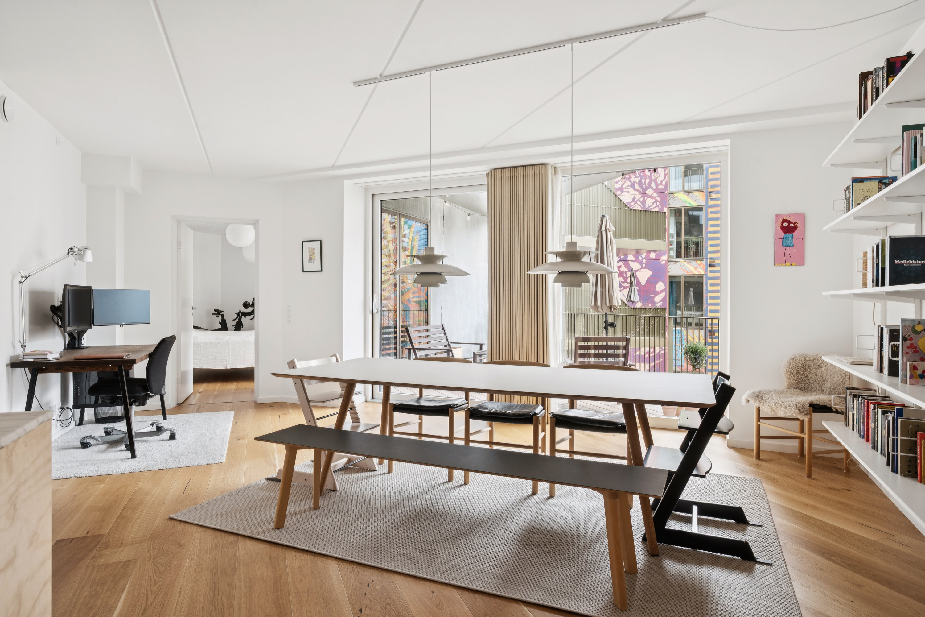 Fremhævet stue billede i fuldskærmstilstand. Billede af Irma Pedersens Gade 66, 1. 1., 8000 Aarhus C