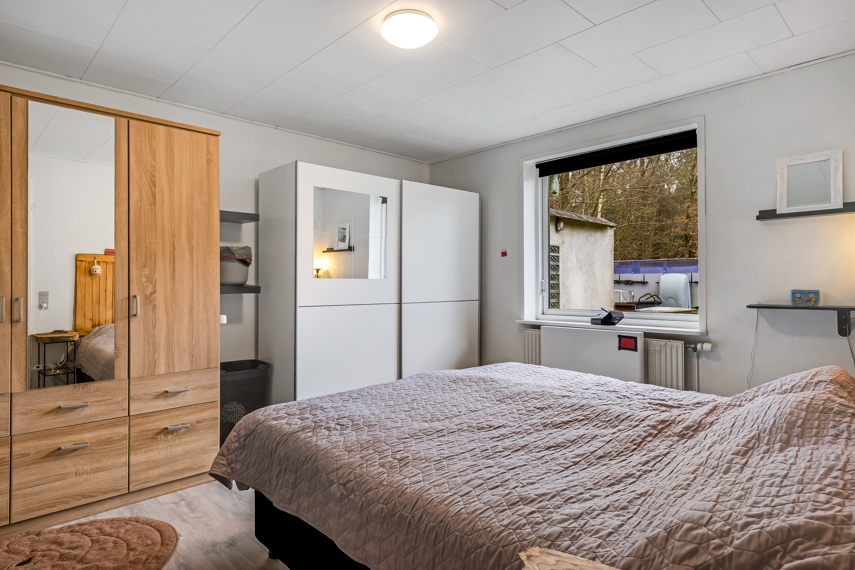 Fremhævet soveværelse billede i fuldskærmstilstand. Billede af Burkal Kirkevej 22, 6372 Bylderup-Bov