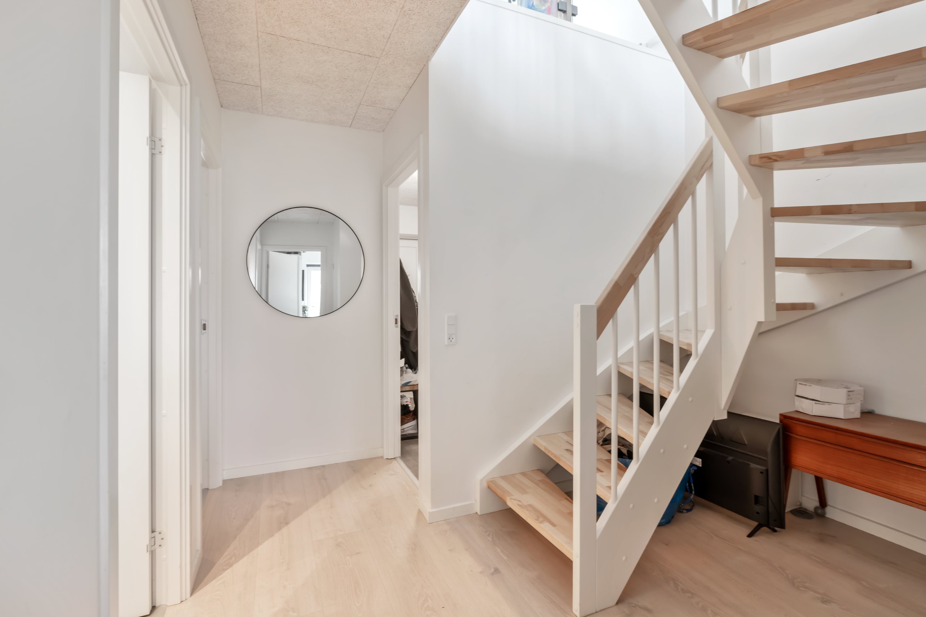 Fremhævet gang billede i fuldskærmstilstand. Billede af Baunehøjparken 24C, 8410 Rønde