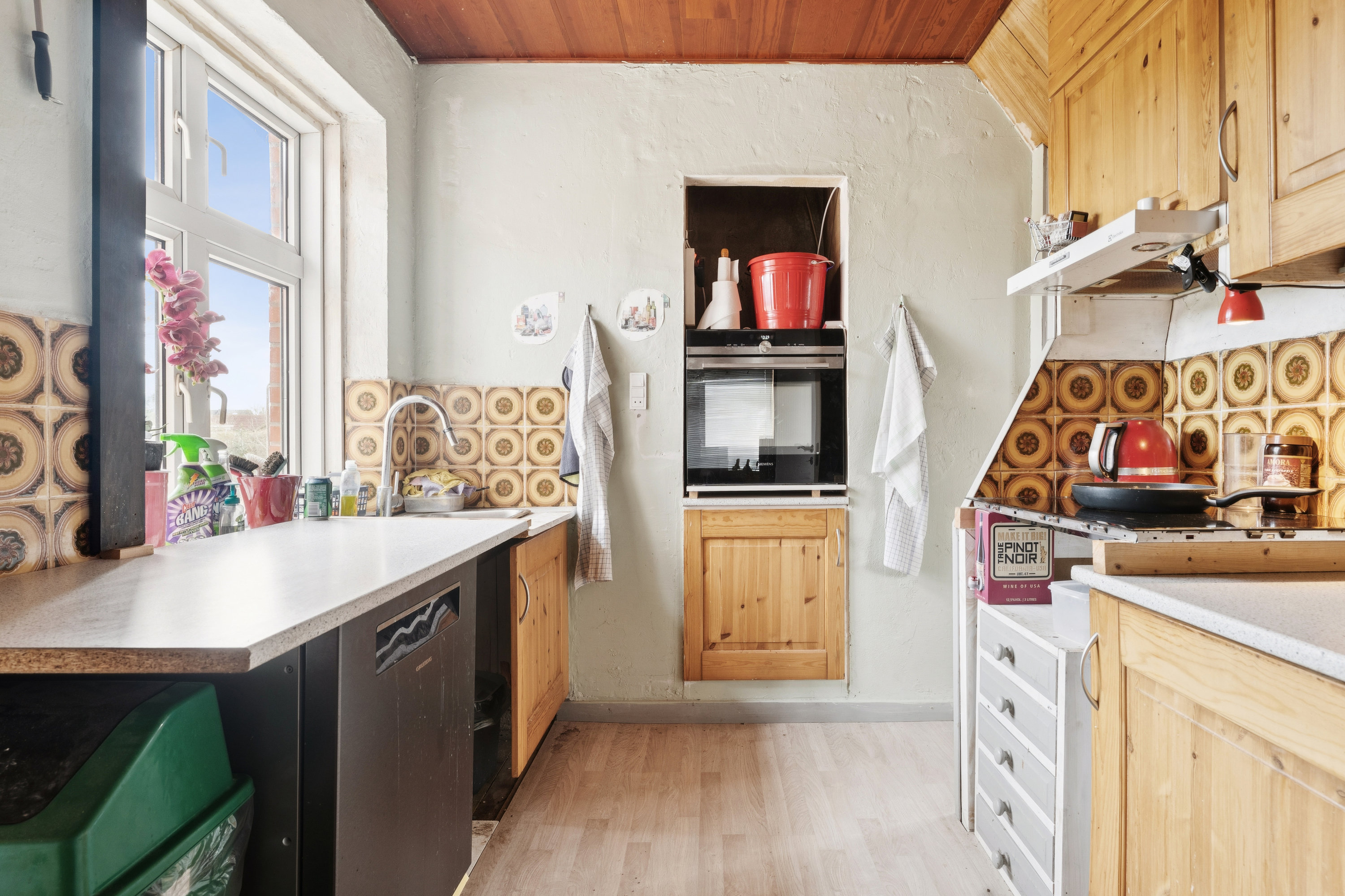 Fremhævet køkken billede i fuldskærmstilstand. Billede af Lemvigvej 7, 8940 Randers SV