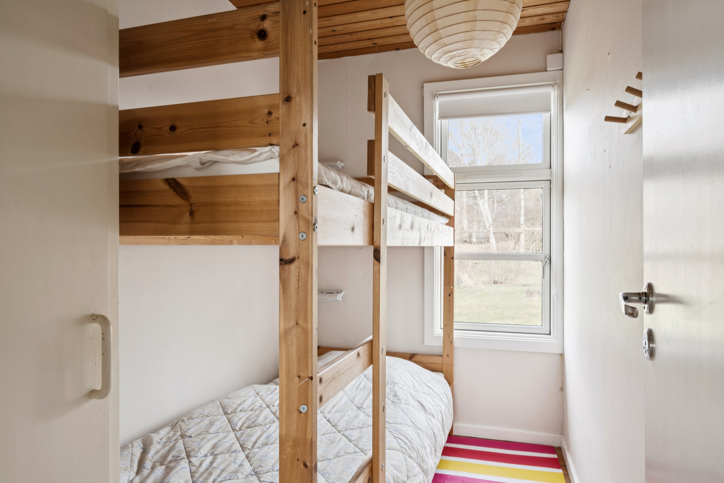 Fremhævet værelse billede i fuldskærmstilstand. Billede af Lærkelundsvej 9, Øer, 8400 Ebeltoft