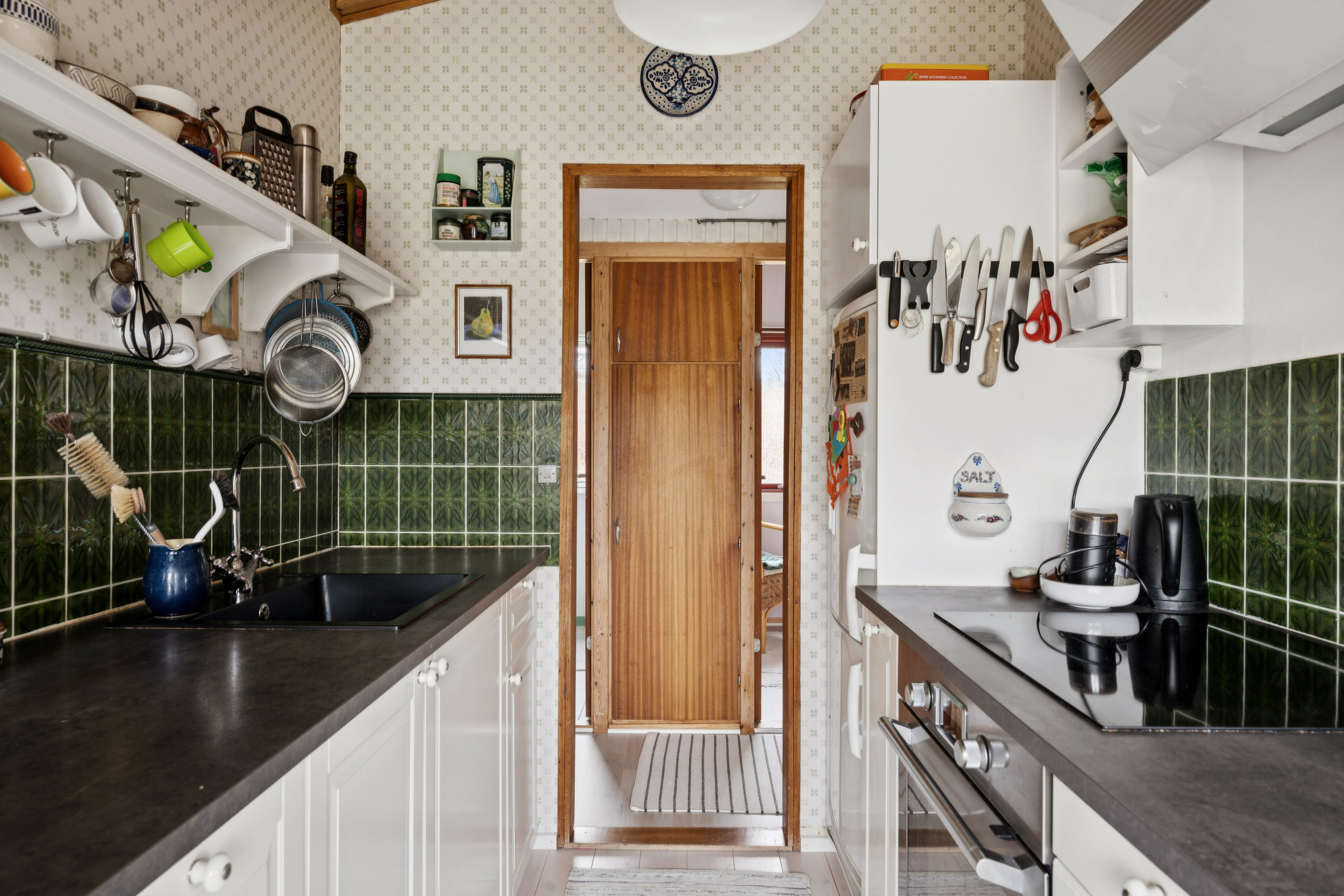 Fremhævet køkken billede i fuldskærmstilstand. Billede af Vestervang 4, Dejret Klit, 8420 Knebel