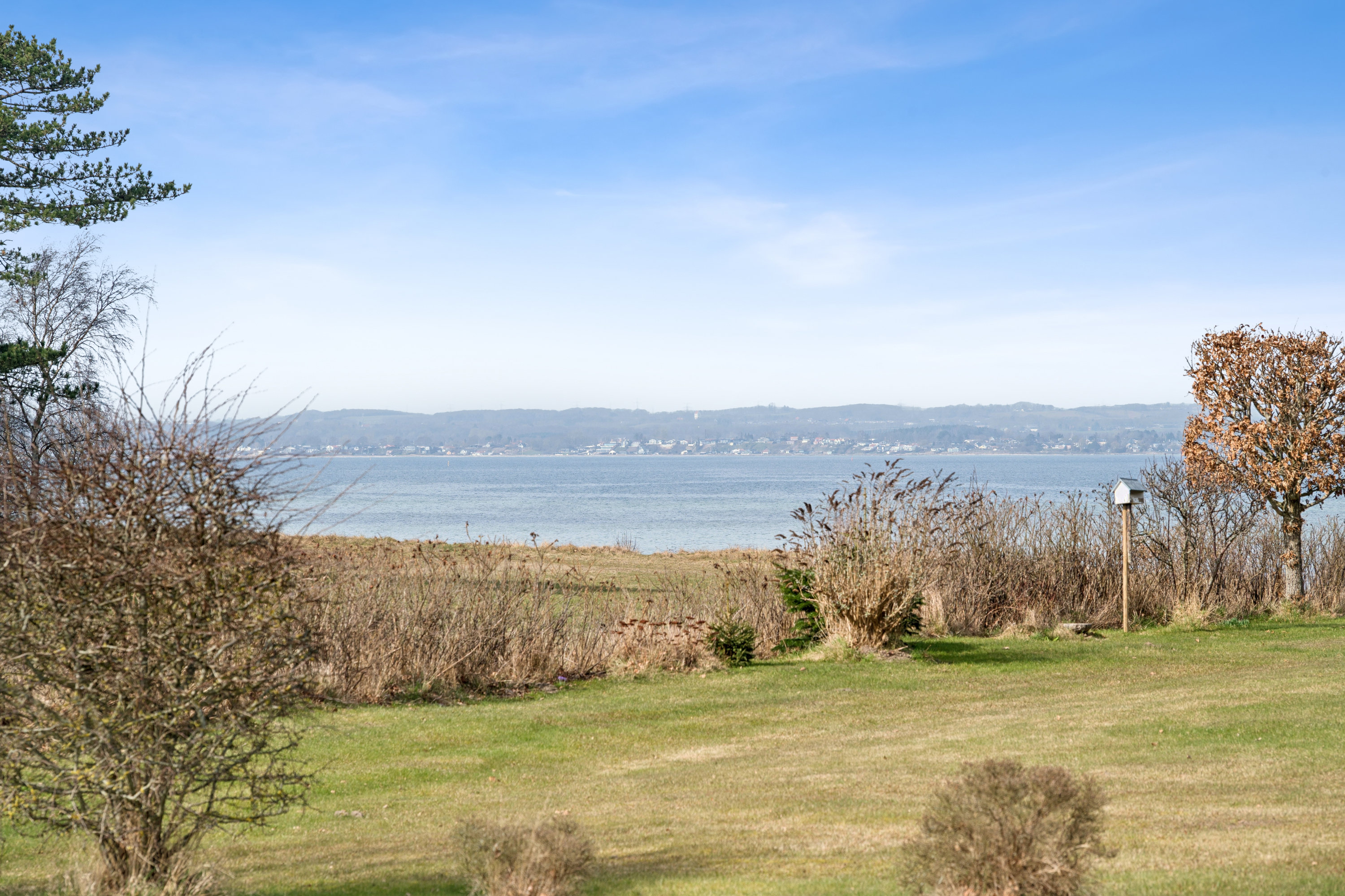 Fremhævet grund billede i fuldskærmstilstand. Billede af Vestervang 4, Dejret Klit, 8420 Knebel