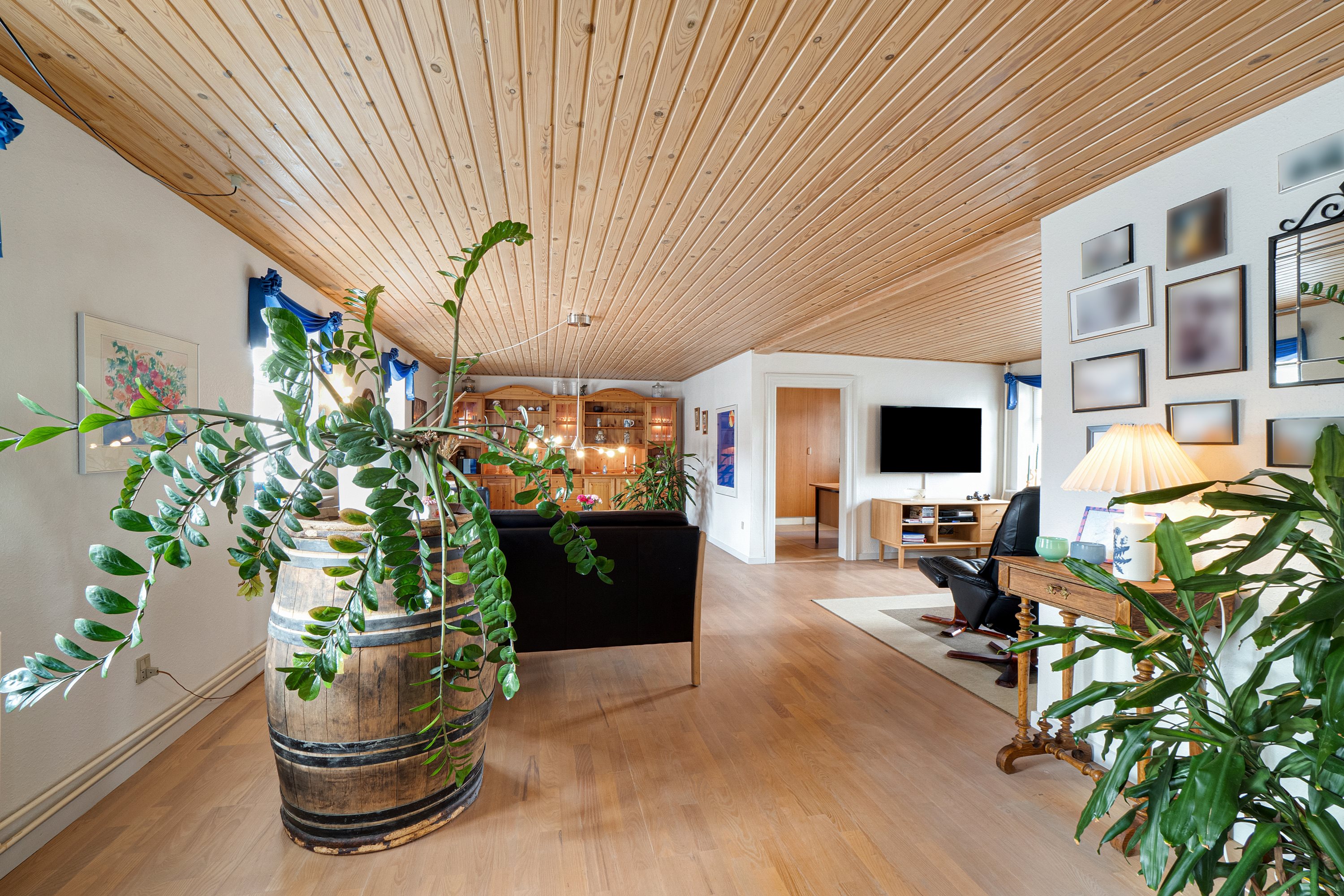 Fremhævet stue billede i fuldskærmstilstand. Billede af Østerbrogade 1, Lem, 7860 Spøttrup