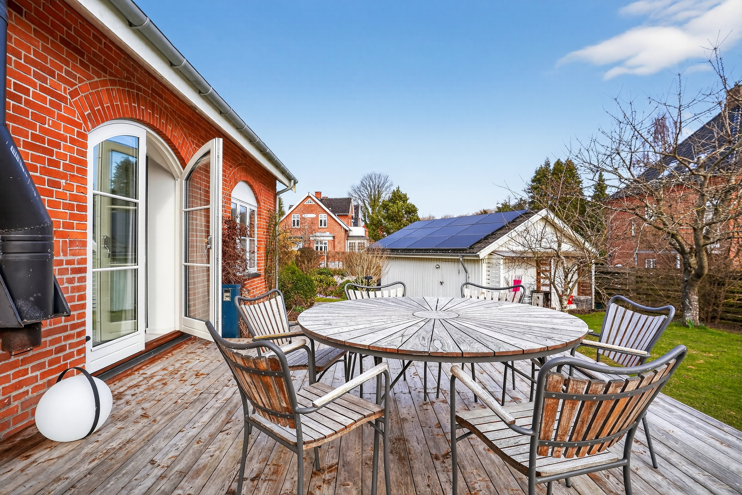 Fremhævet terrasse billede i fuldskærmstilstand. Billede af Nørredamsvej 12A, 3480 Fredensborg