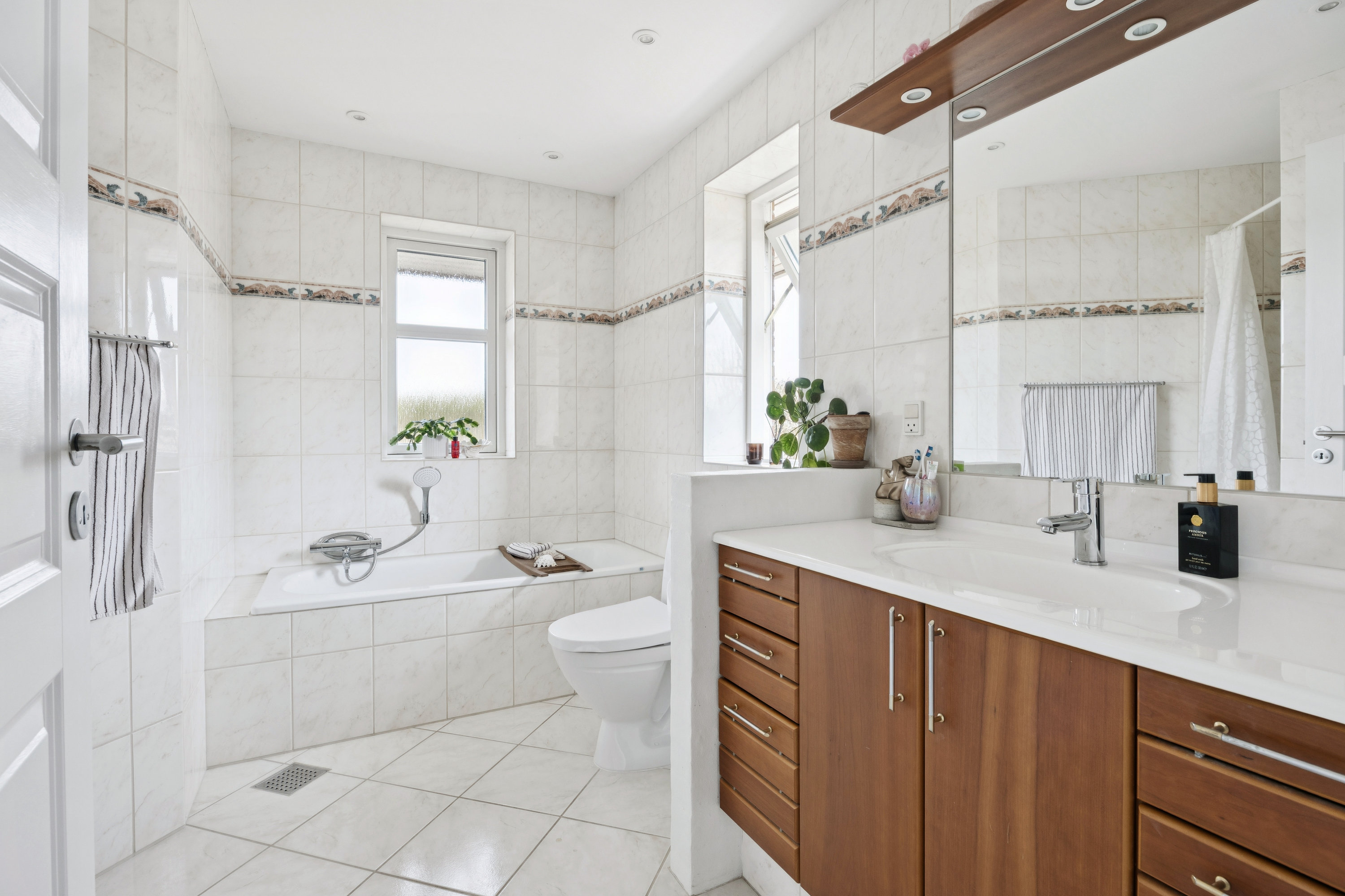 Fremhævet køkken billede i fuldskærmstilstand. Billede af Bjælkerupvej 98D, 4660 Store Heddinge