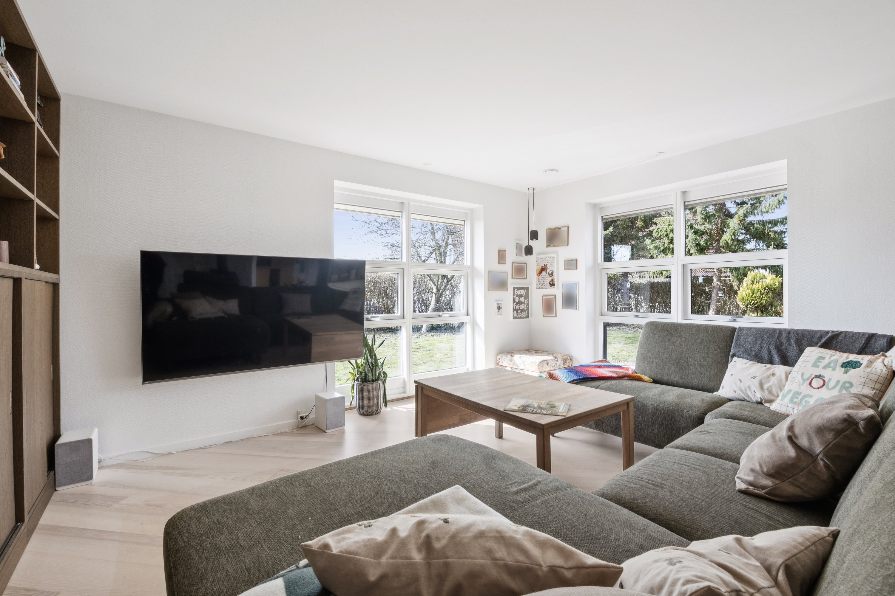 Fremhævet stue billede i fuldskærmstilstand. Billede af Bjælkerupvej 98D, 4660 Store Heddinge