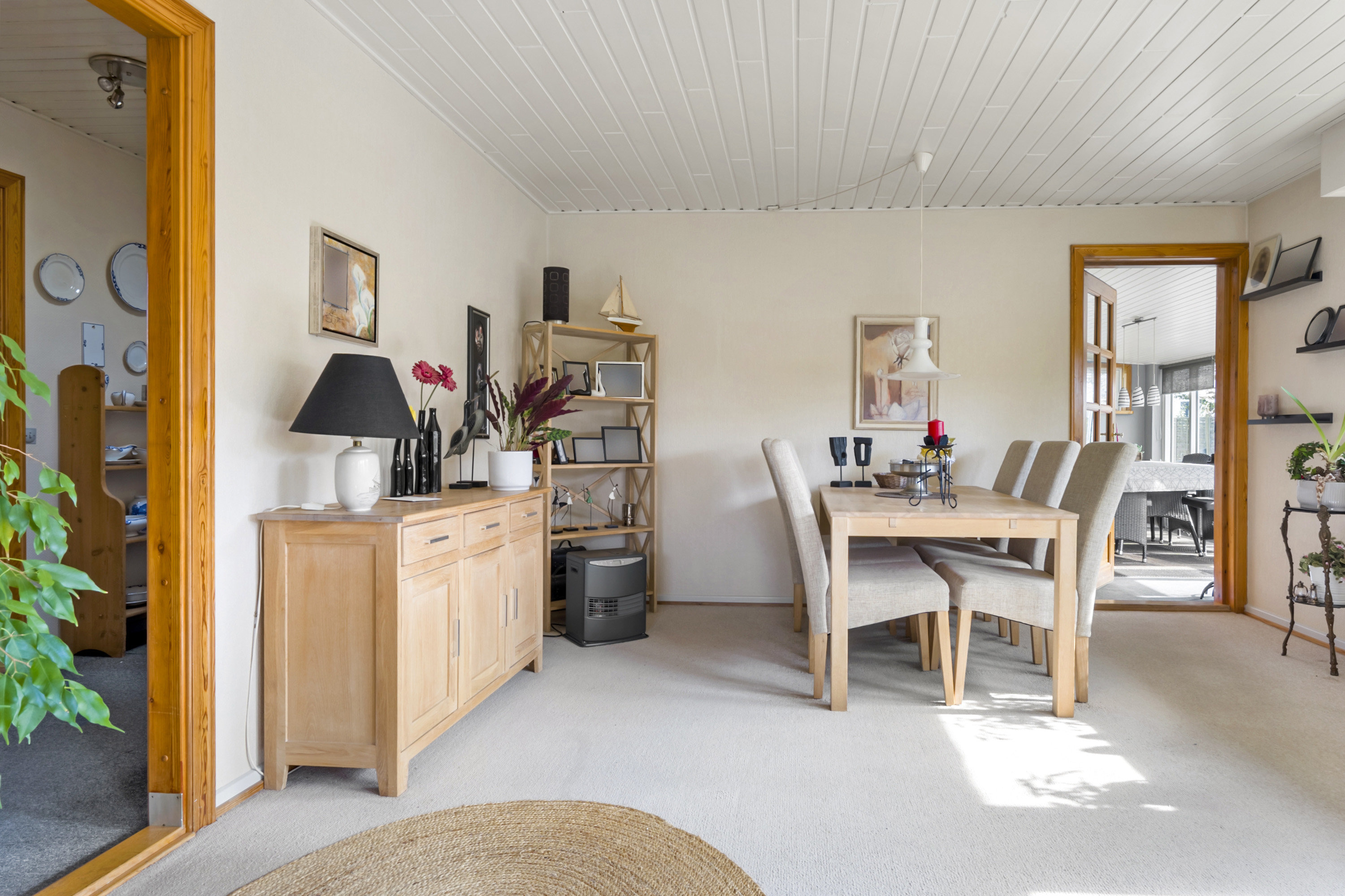 Fremhævet spisestue billede i fuldskærmstilstand. Billede af Toften 11, 7130 Juelsminde