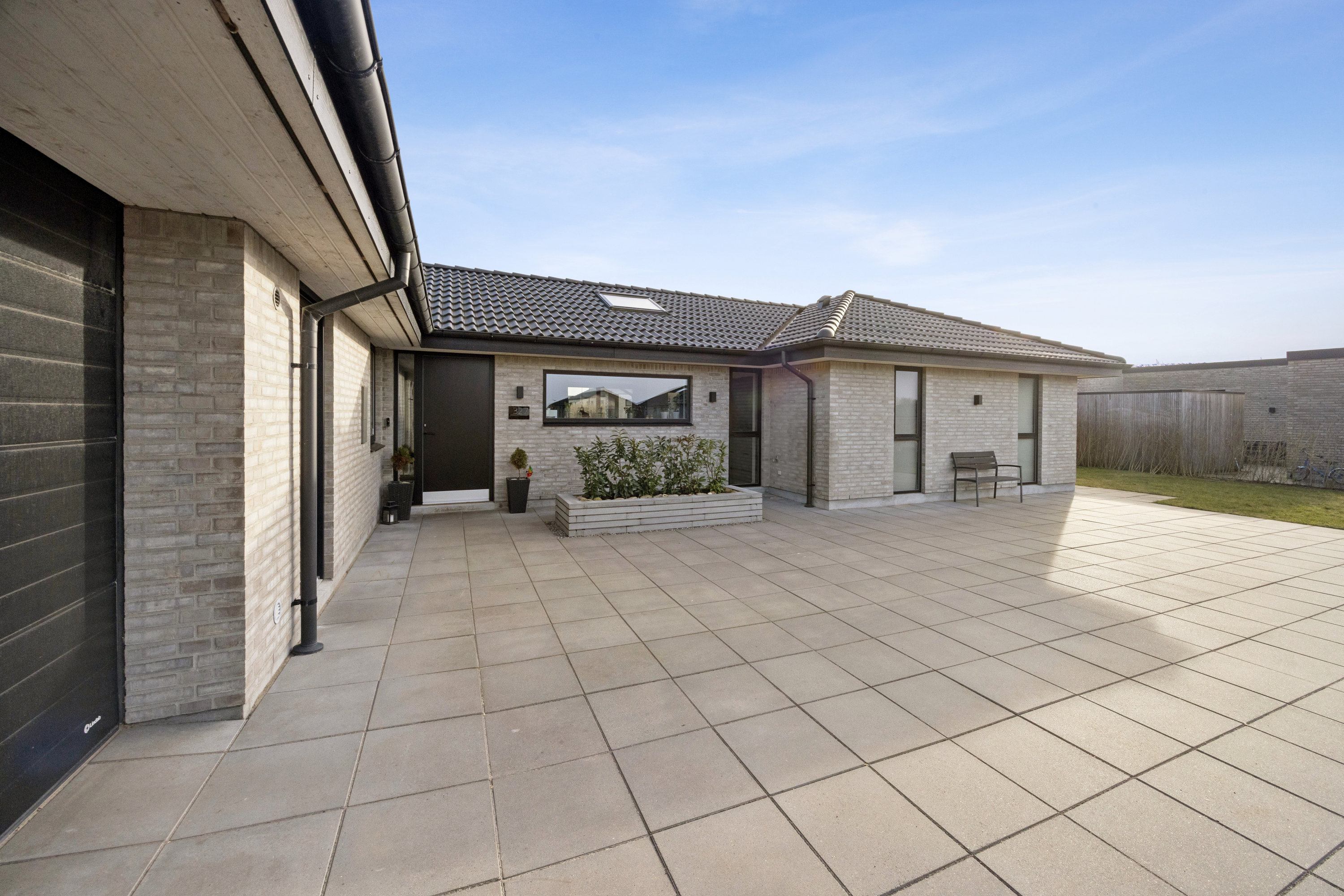 Fremhævet andet billede i fuldskærmstilstand. Billede af Østermarken 327, 9320 Hjallerup