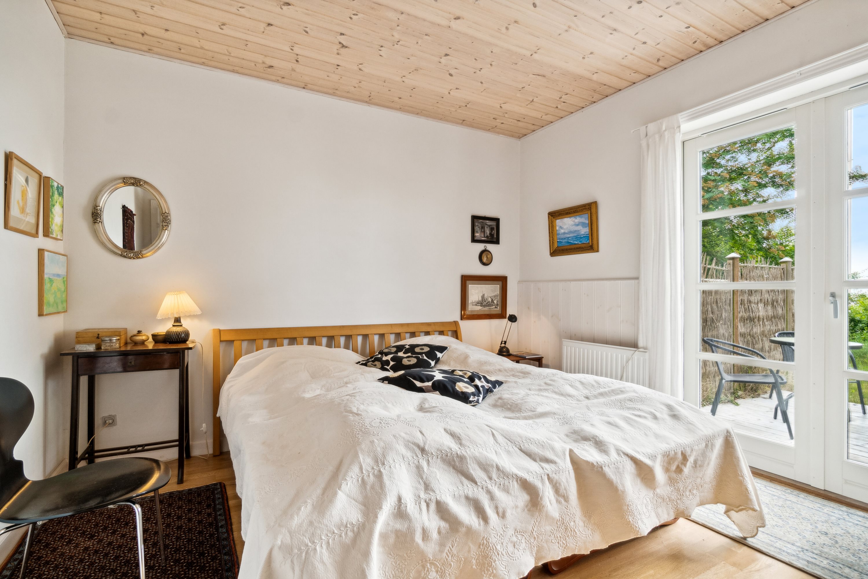 Fremhævet soveværelse billede i fuldskærmstilstand. Billede af Lersøvej 13, 3700 Rønne