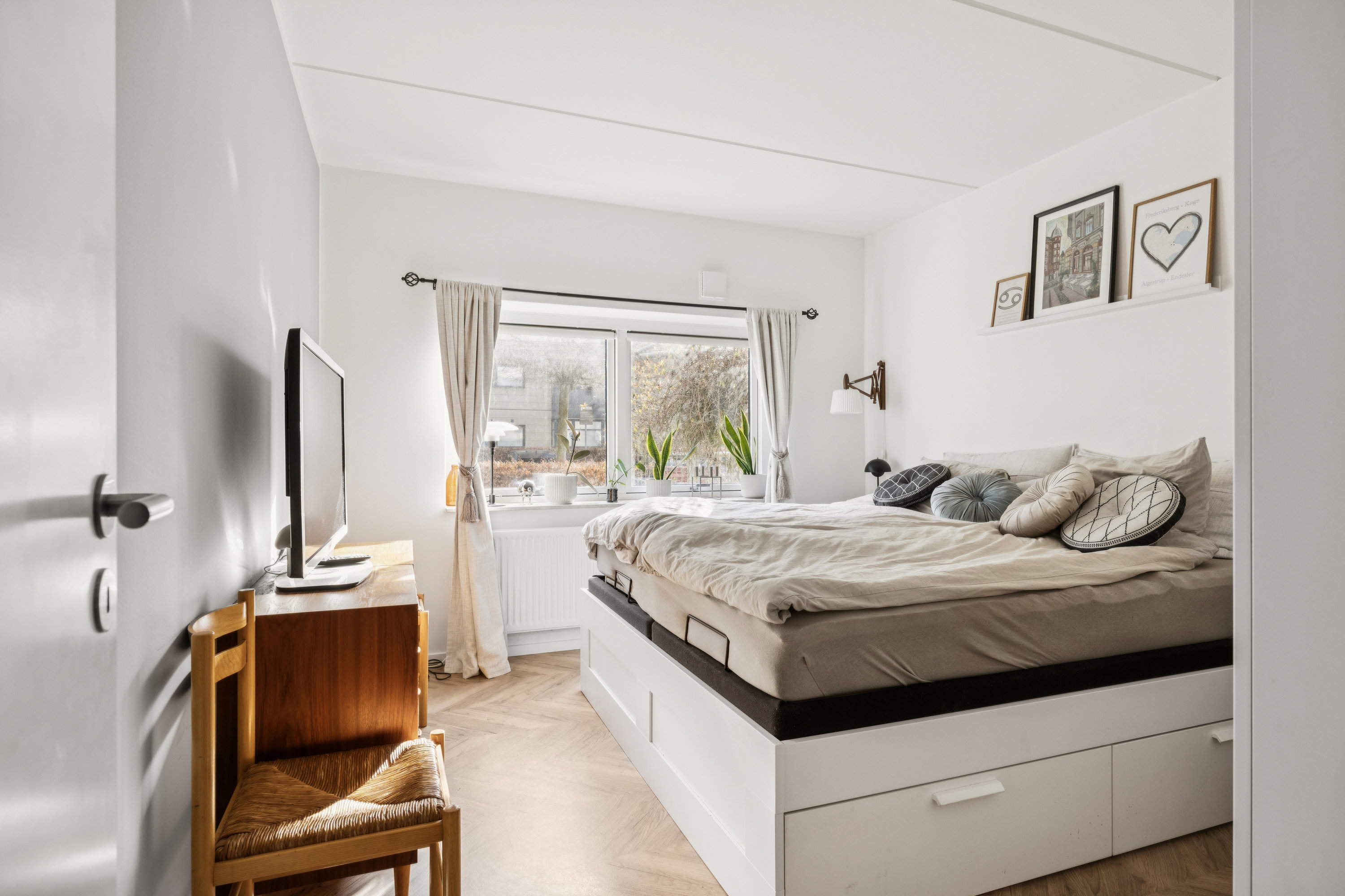 Fremhævet værelse billede i fuldskærmstilstand. Billede af Borgmester Fischers Vej 5F, st.. 3., 2000 Frederiksberg