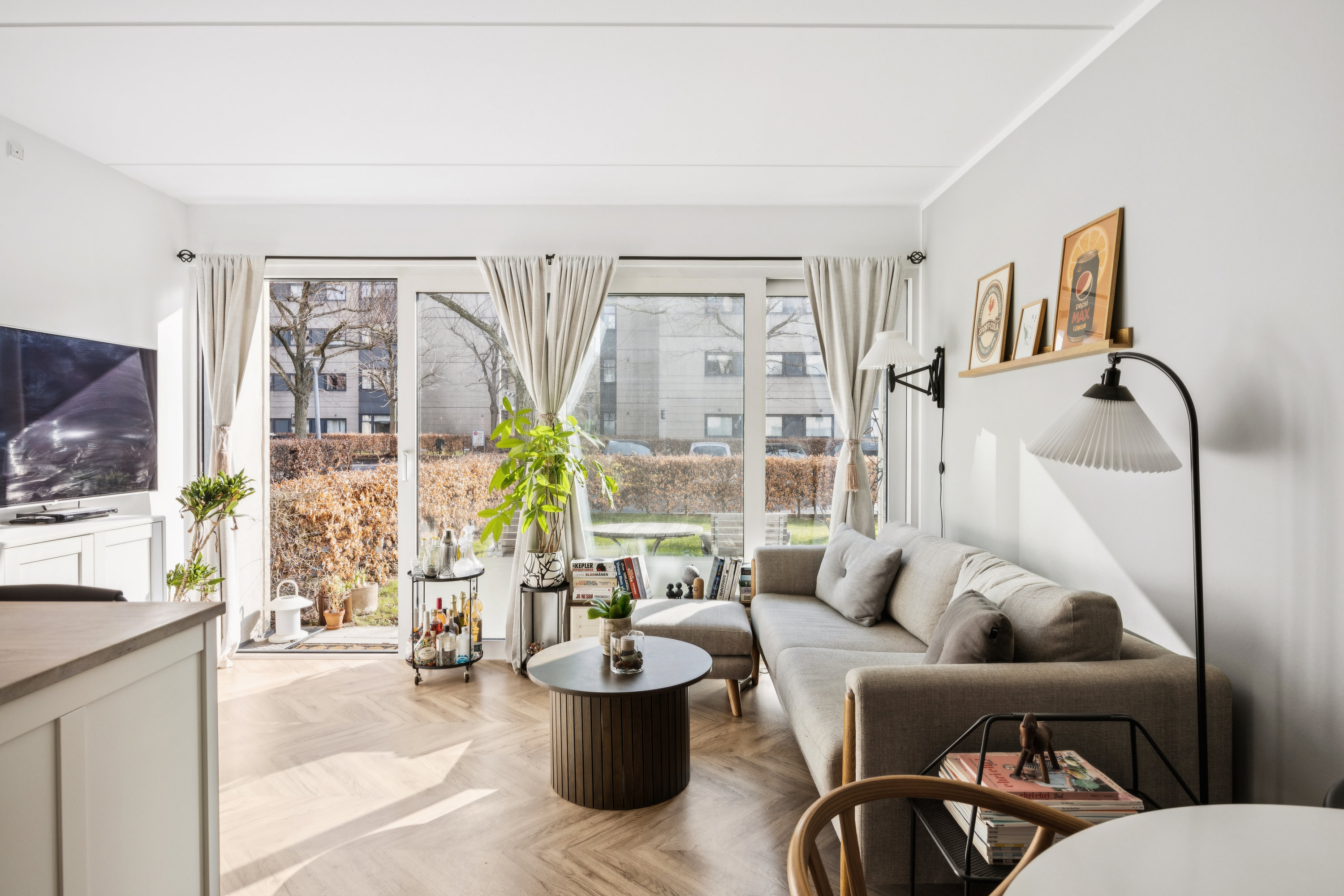 Fremhævet stue billede i fuldskærmstilstand. Billede af Borgmester Fischers Vej 5F, st.. 3., 2000 Frederiksberg