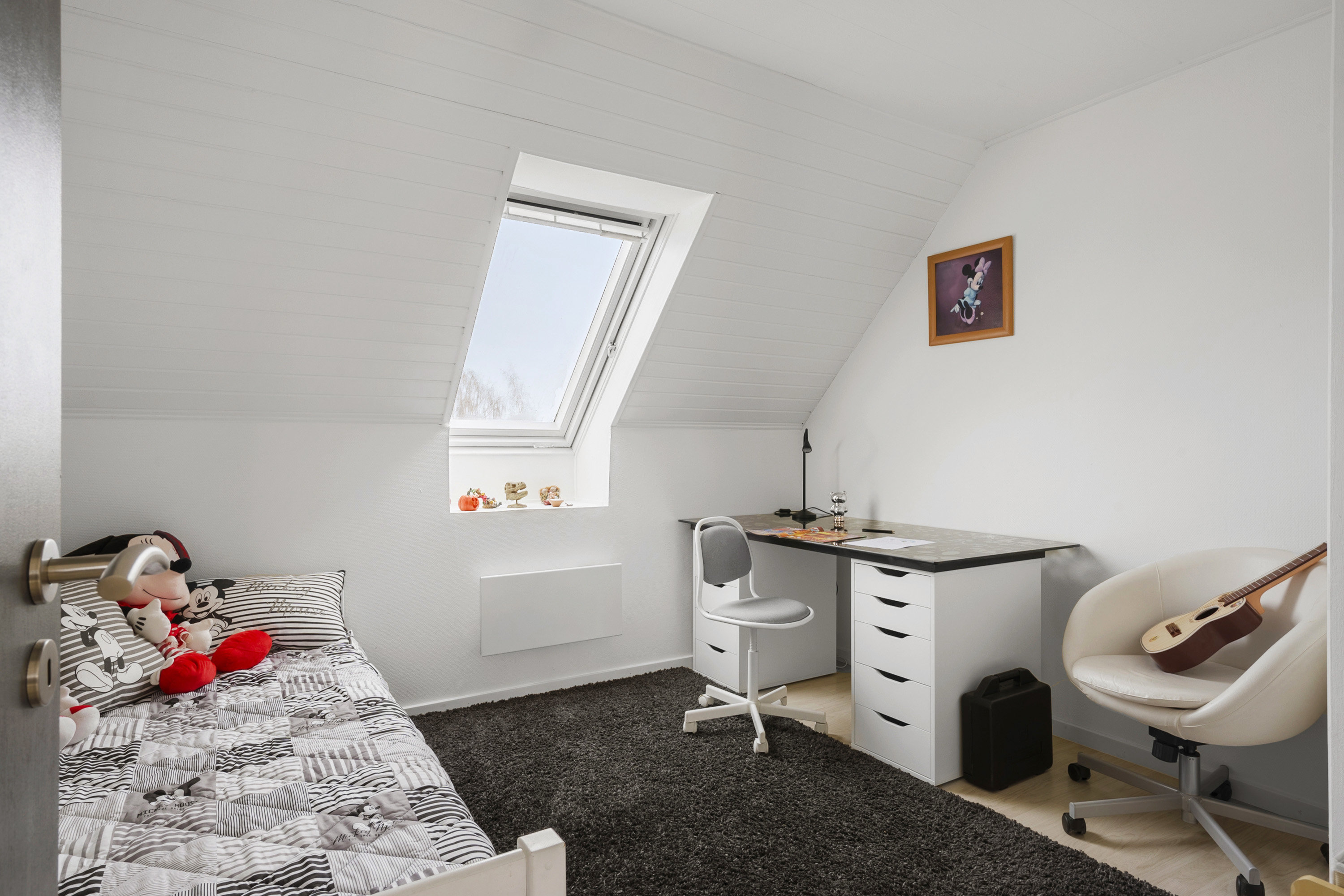 Fremhævet soveværelse billede i fuldskærmstilstand. Billede af Platanalle 11, 8700 Horsens