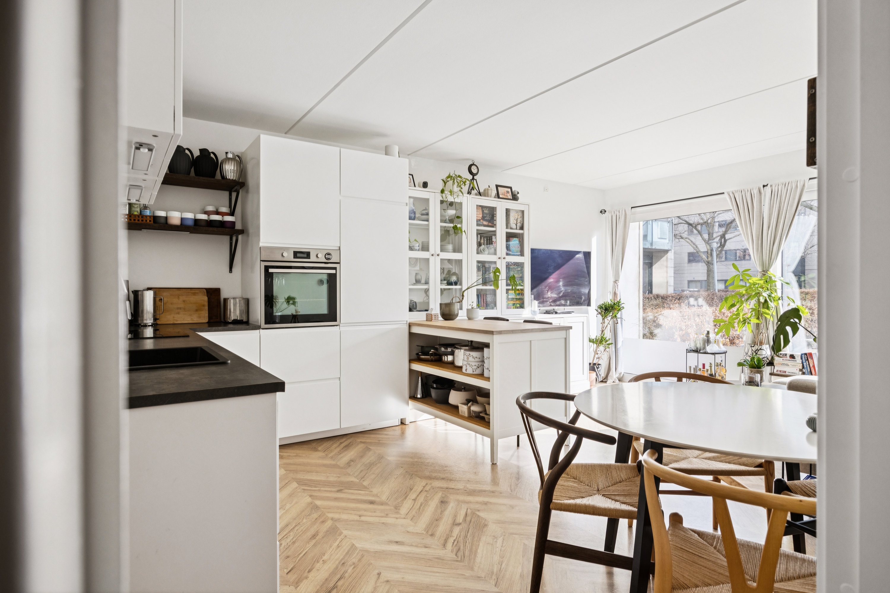 Fremhævet køkken billede i fuldskærmstilstand. Billede af Borgmester Fischers Vej 5F, st.. 3., 2000 Frederiksberg