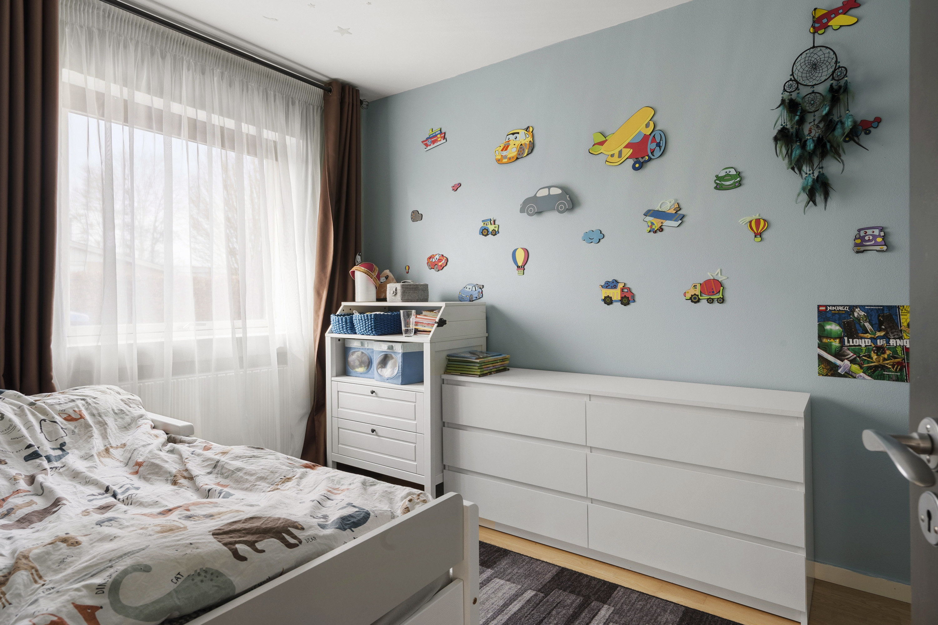 Fremhævet soveværelse billede i fuldskærmstilstand. Billede af Platanalle 11, 8700 Horsens