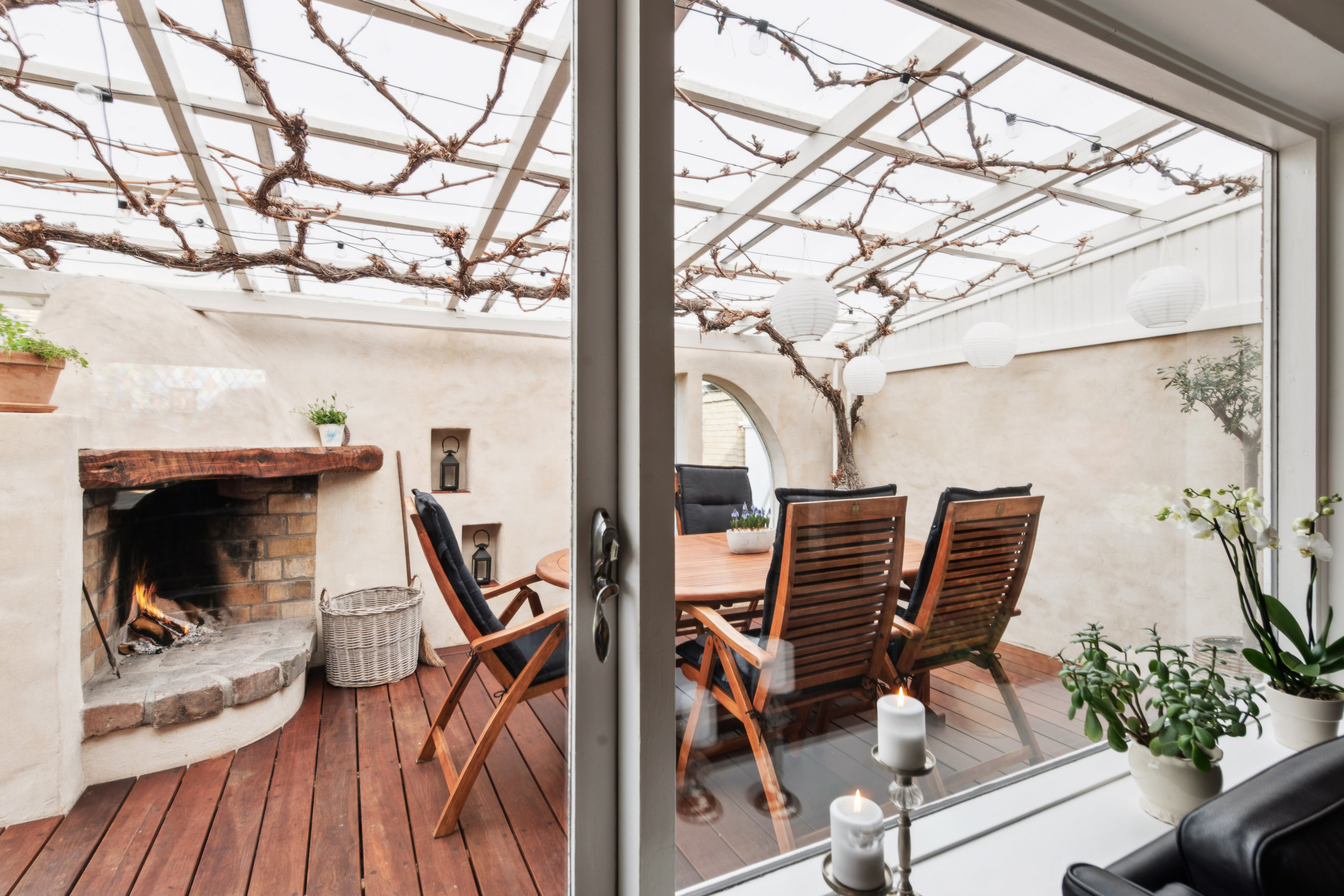 Fremhævet terrasse billede i fuldskærmstilstand. Billede af Stenås 17, 2670 Greve