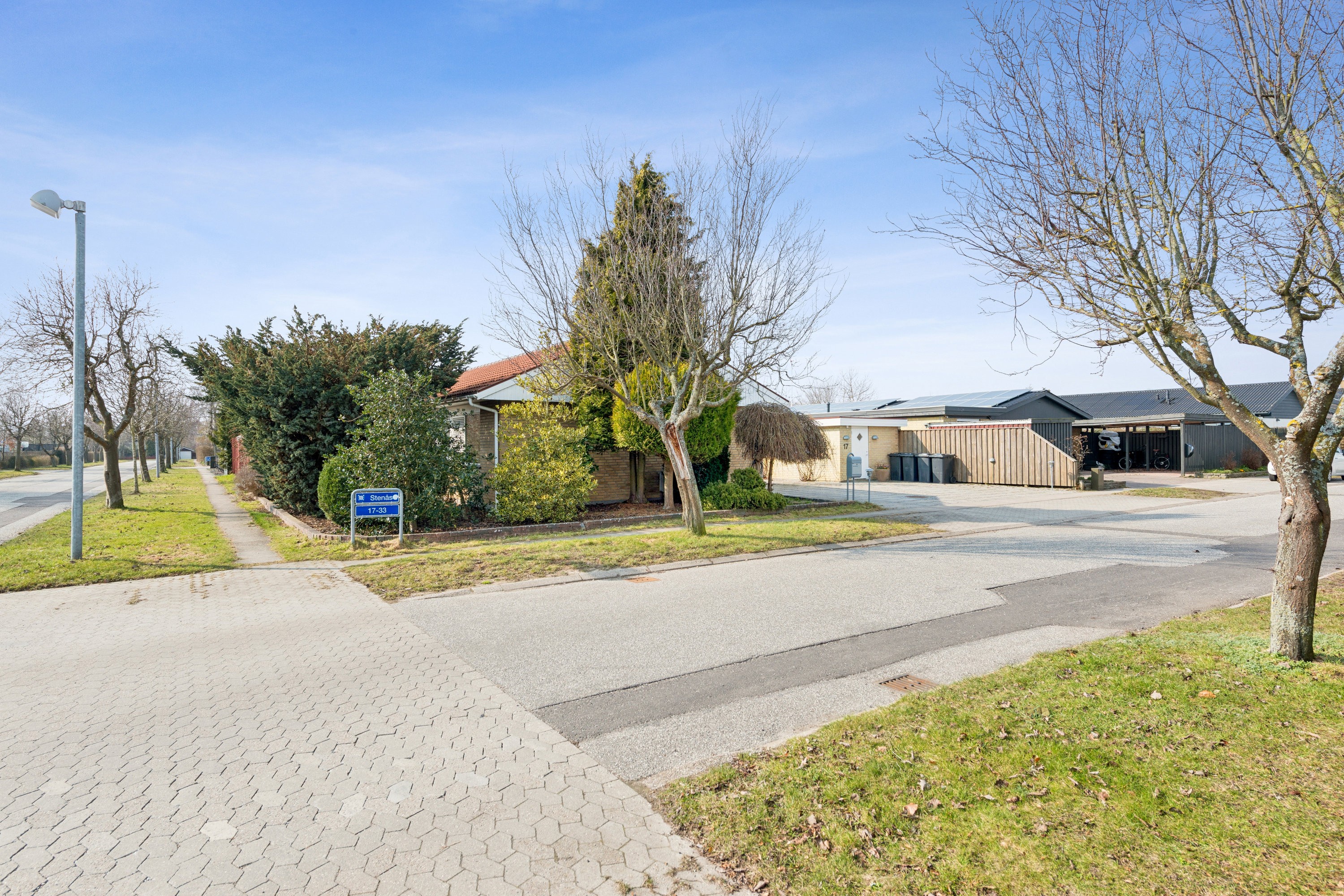 Fremhævet ejendommen billede i fuldskærmstilstand. Billede af Stenås 17, 2670 Greve