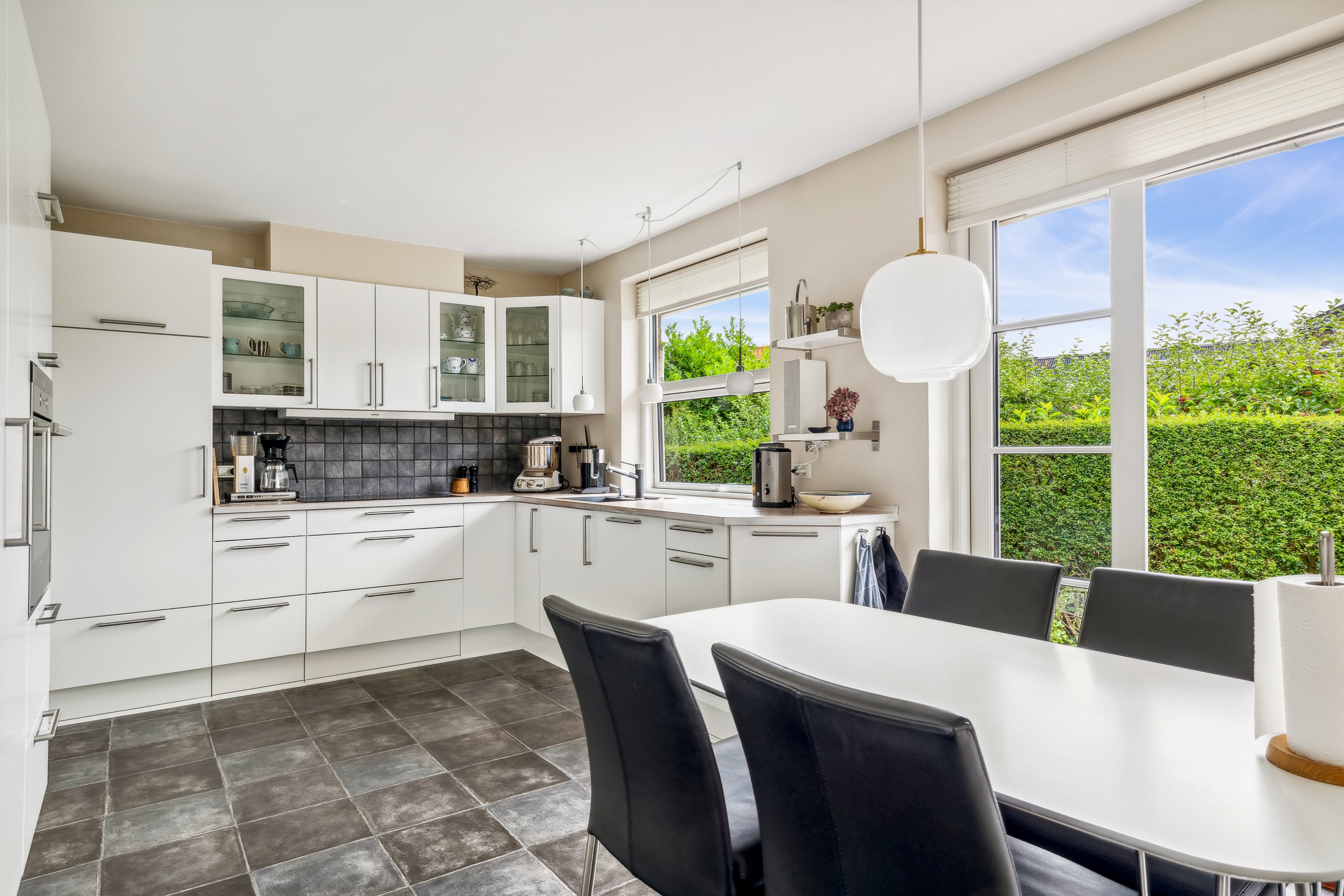 Fremhævet køkken billede i fuldskærmstilstand. Billede af Rørdrumvej 13, 5600 Faaborg