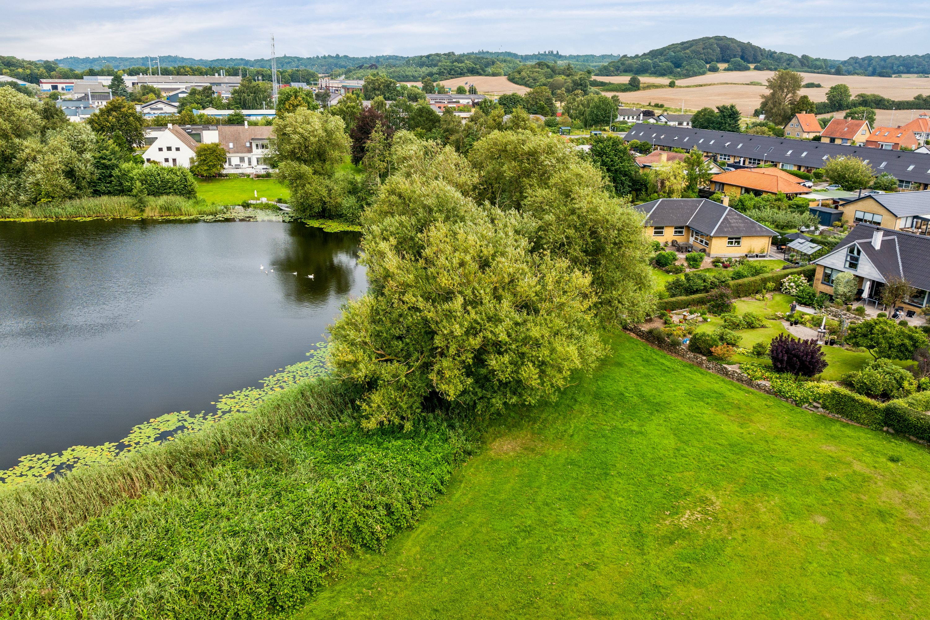 Fremhævet luftfoto billede i fuldskærmstilstand. Billede af Rørdrumvej 13, 5600 Faaborg
