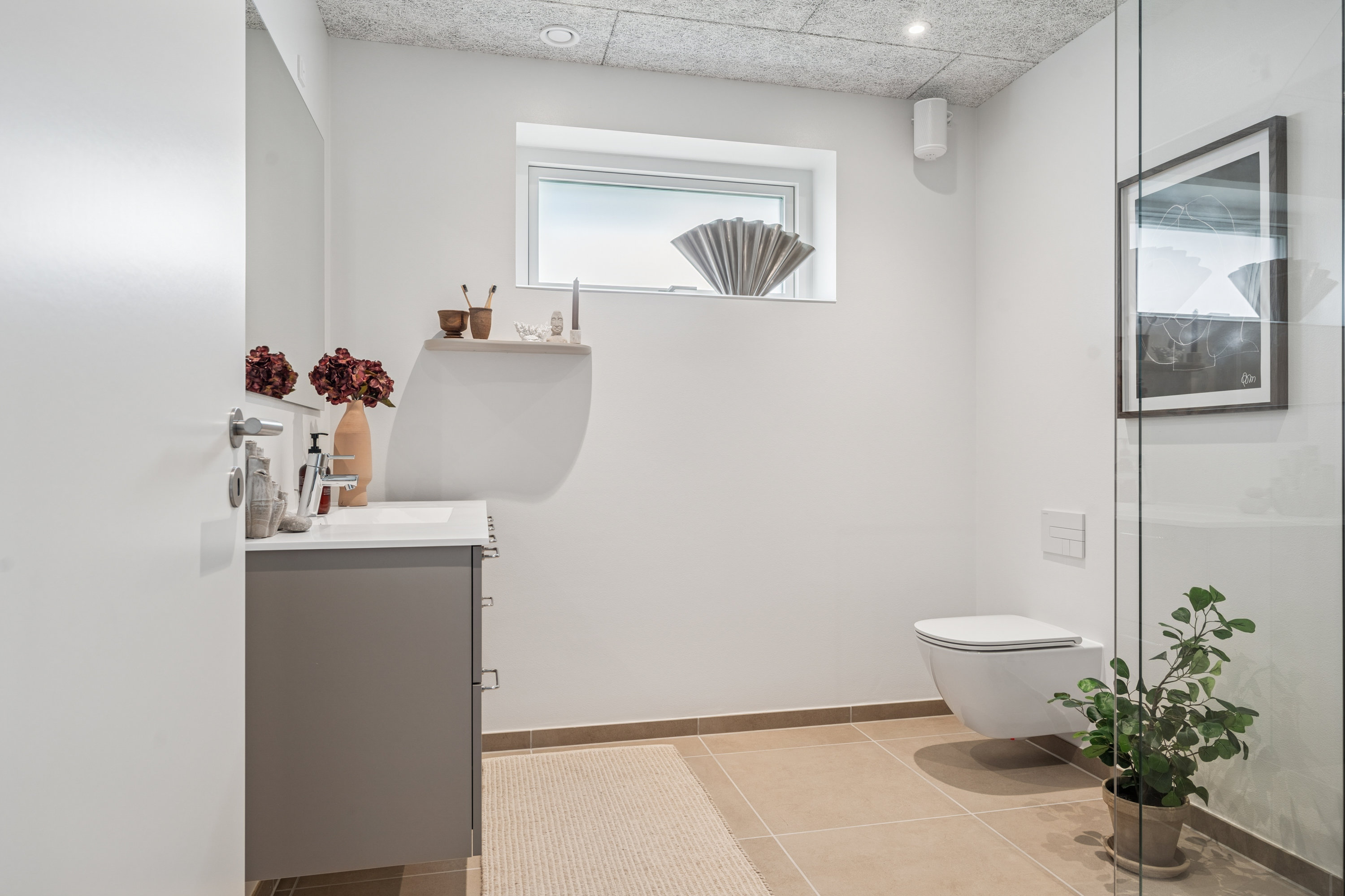 Fremhævet  billede i fuldskærmstilstand. Billede af Pileurtdalen 9, 8930 Randers NØ