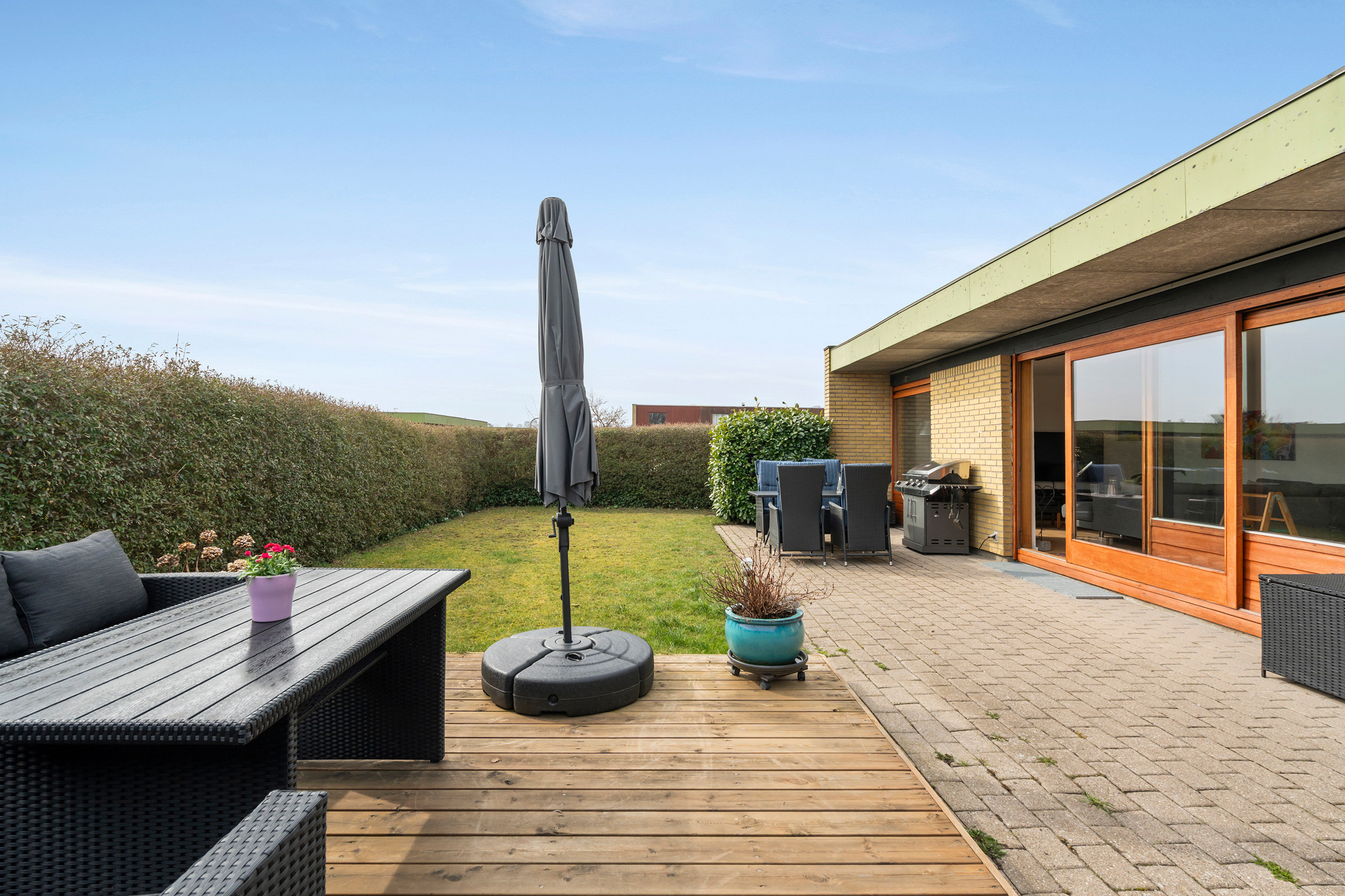 Fremhævet have billede i fuldskærmstilstand. Billede af Hyrdeengen 109, 2625 Vallensbæk