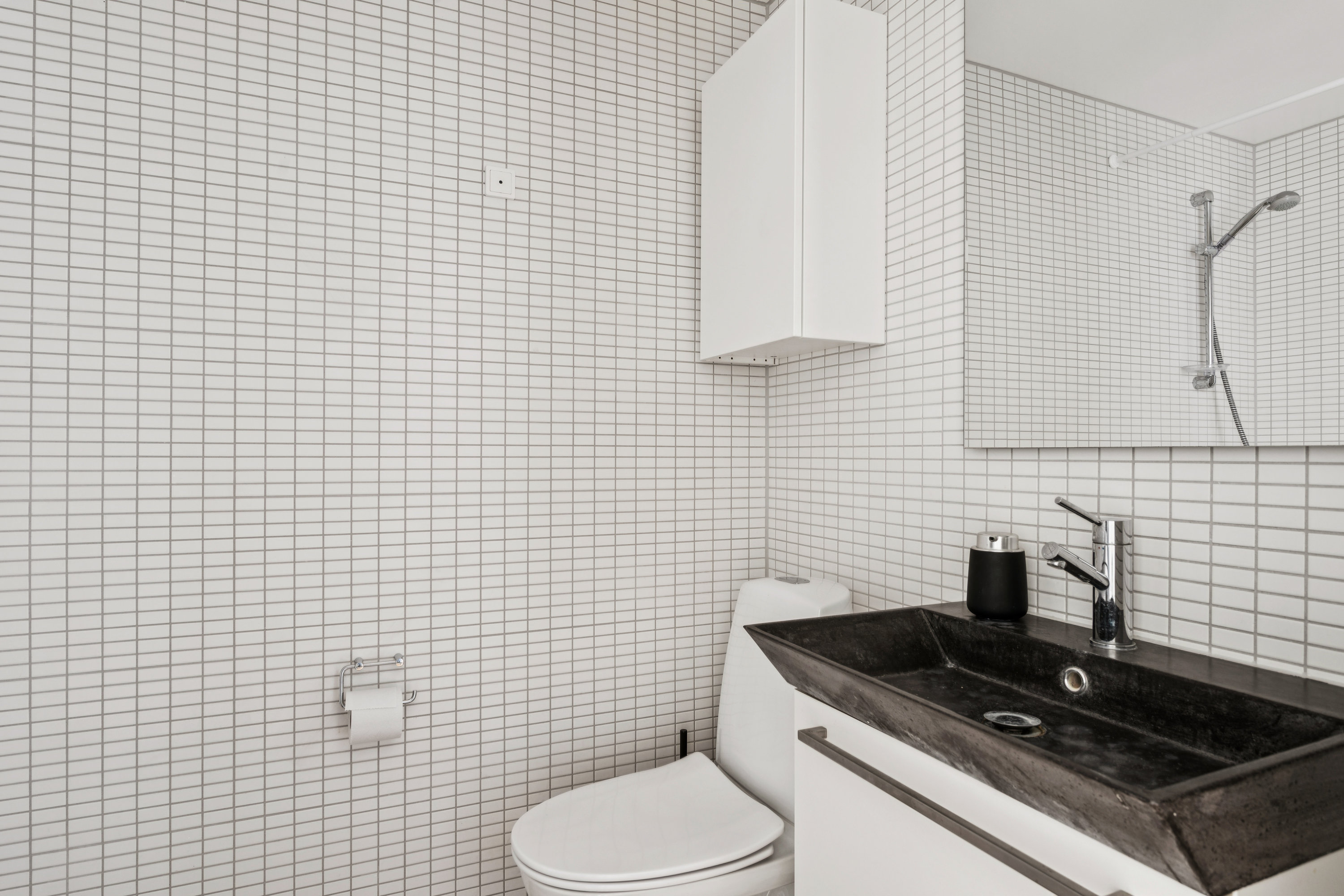 Fremhævet badeværelse billede i fuldskærmstilstand. Billede af Øerkrogvejen 2, 317., 8400 Ebeltoft