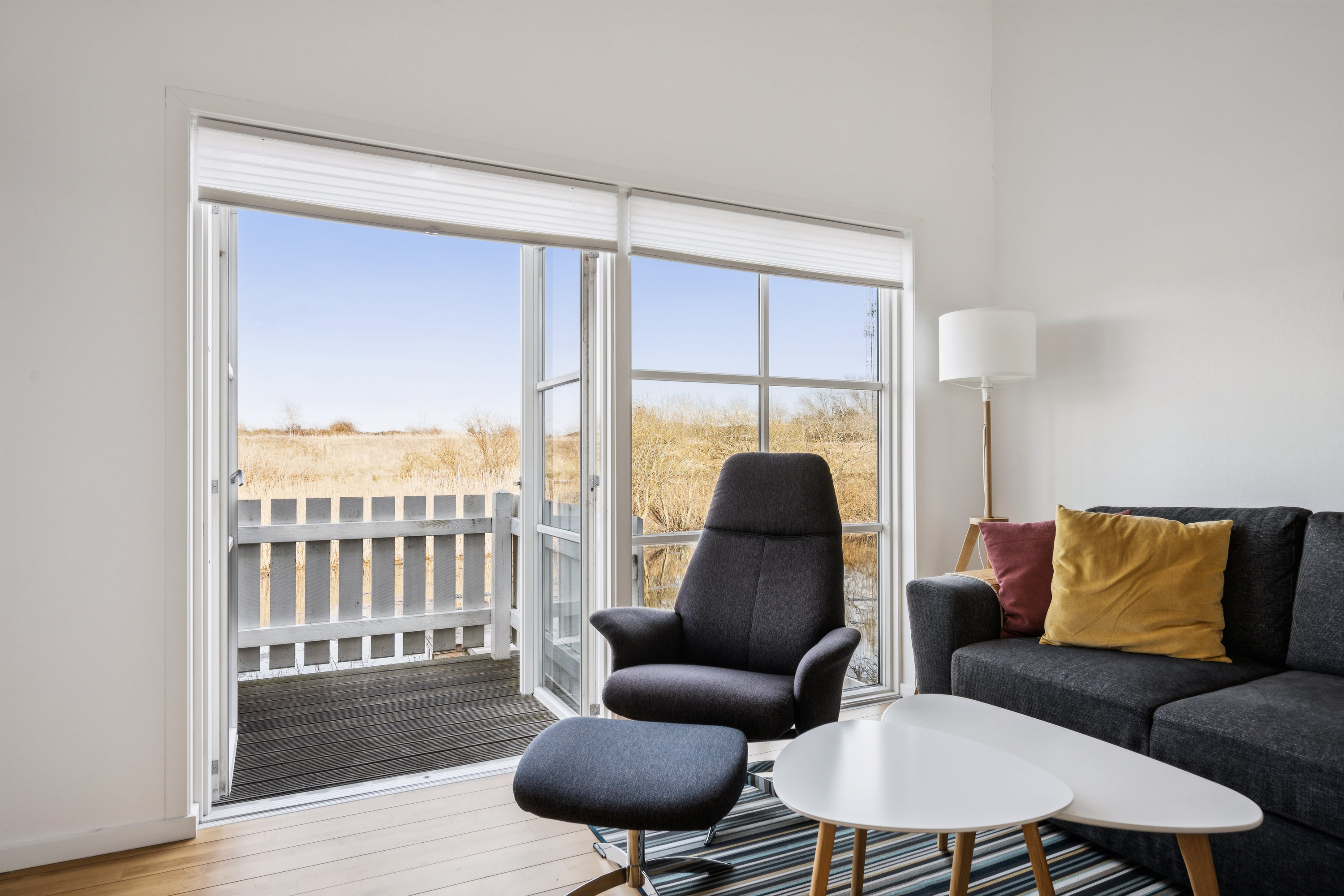 Fremhævet stue billede i fuldskærmstilstand. Billede af Øerkrogvejen 2, 317., 8400 Ebeltoft