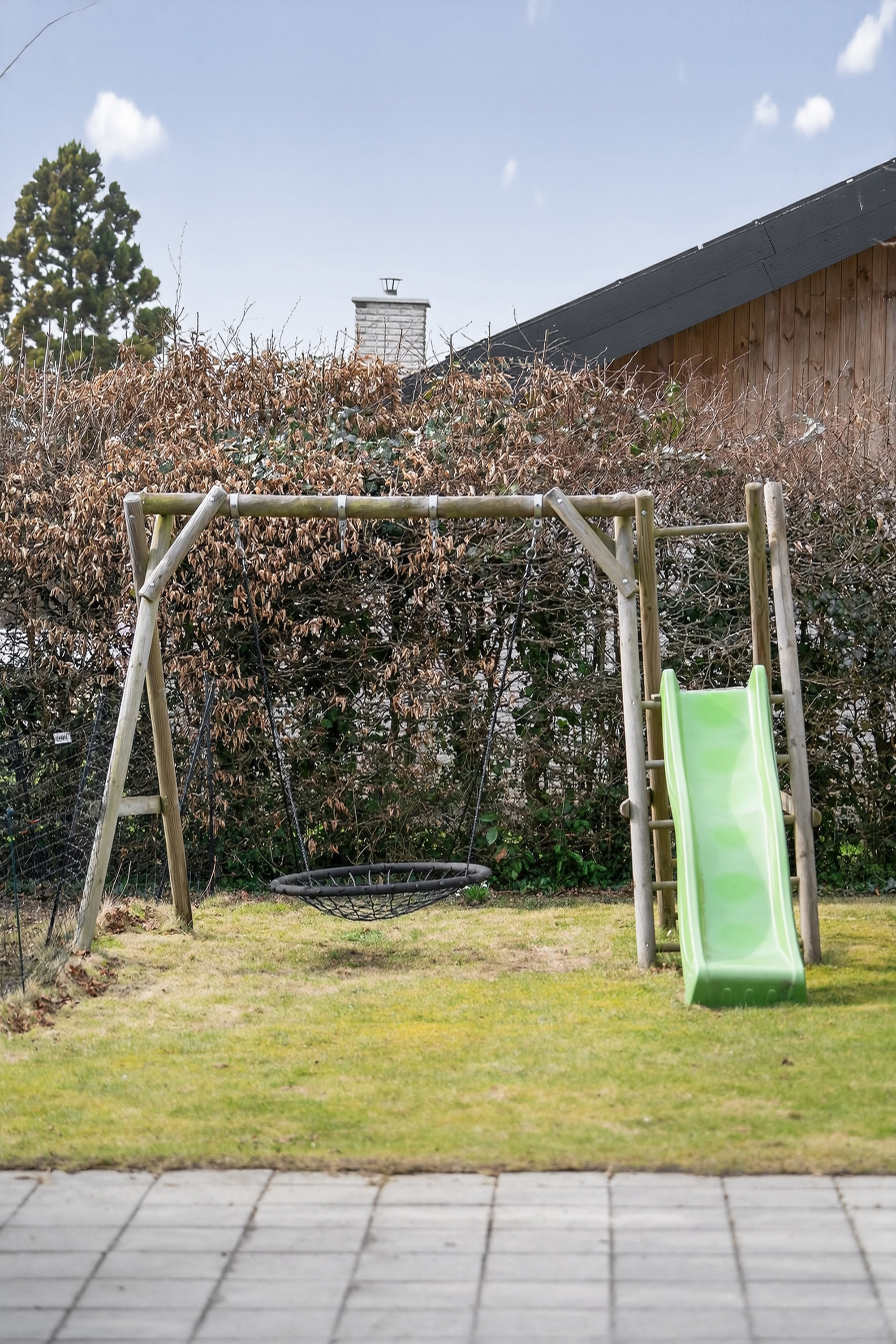 Fremhævet have billede i fuldskærmstilstand. Billede af Hold-An Vej 140, 2750 Ballerup