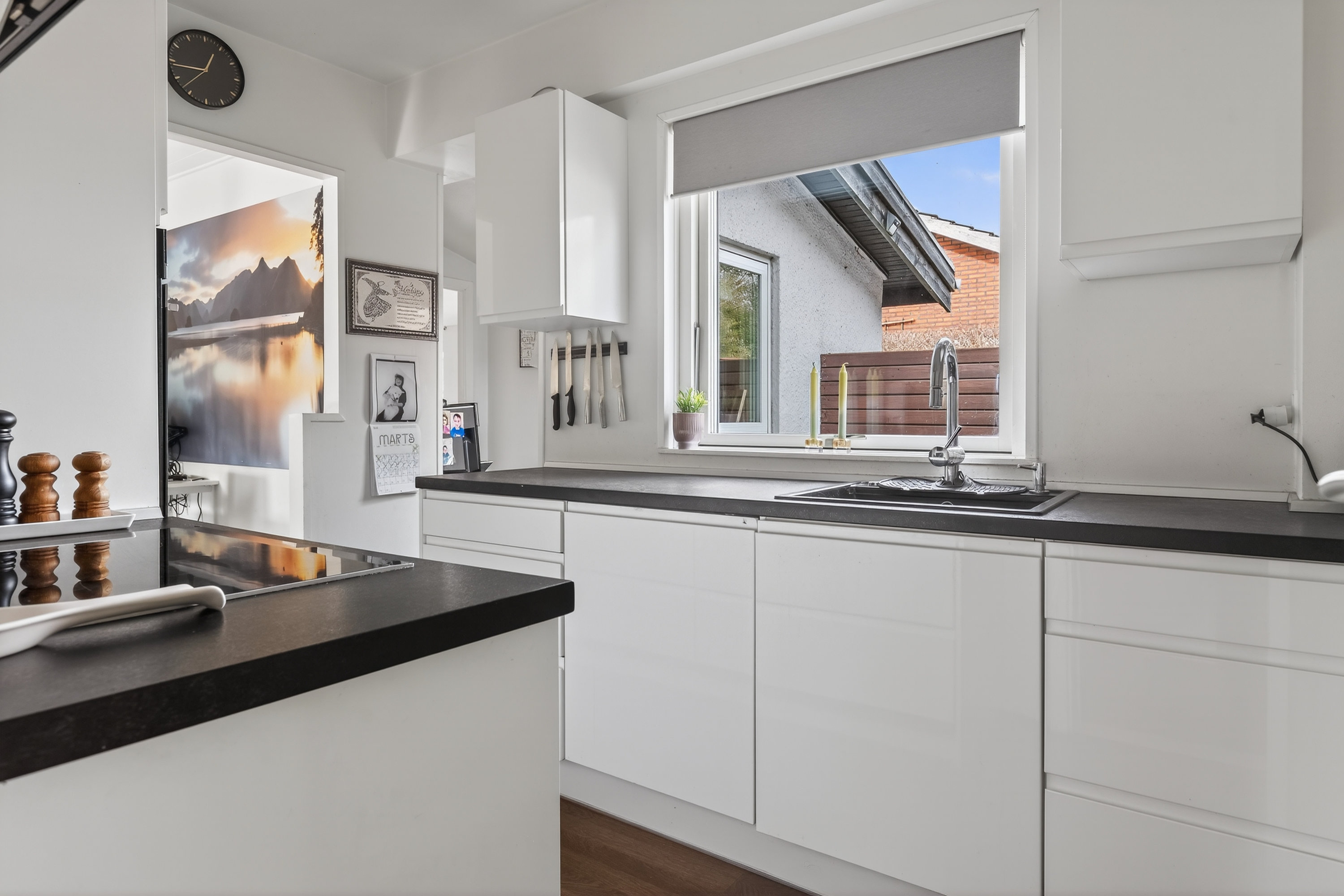 Fremhævet køkken billede i fuldskærmstilstand. Billede af Hold-An Vej 140, 2750 Ballerup