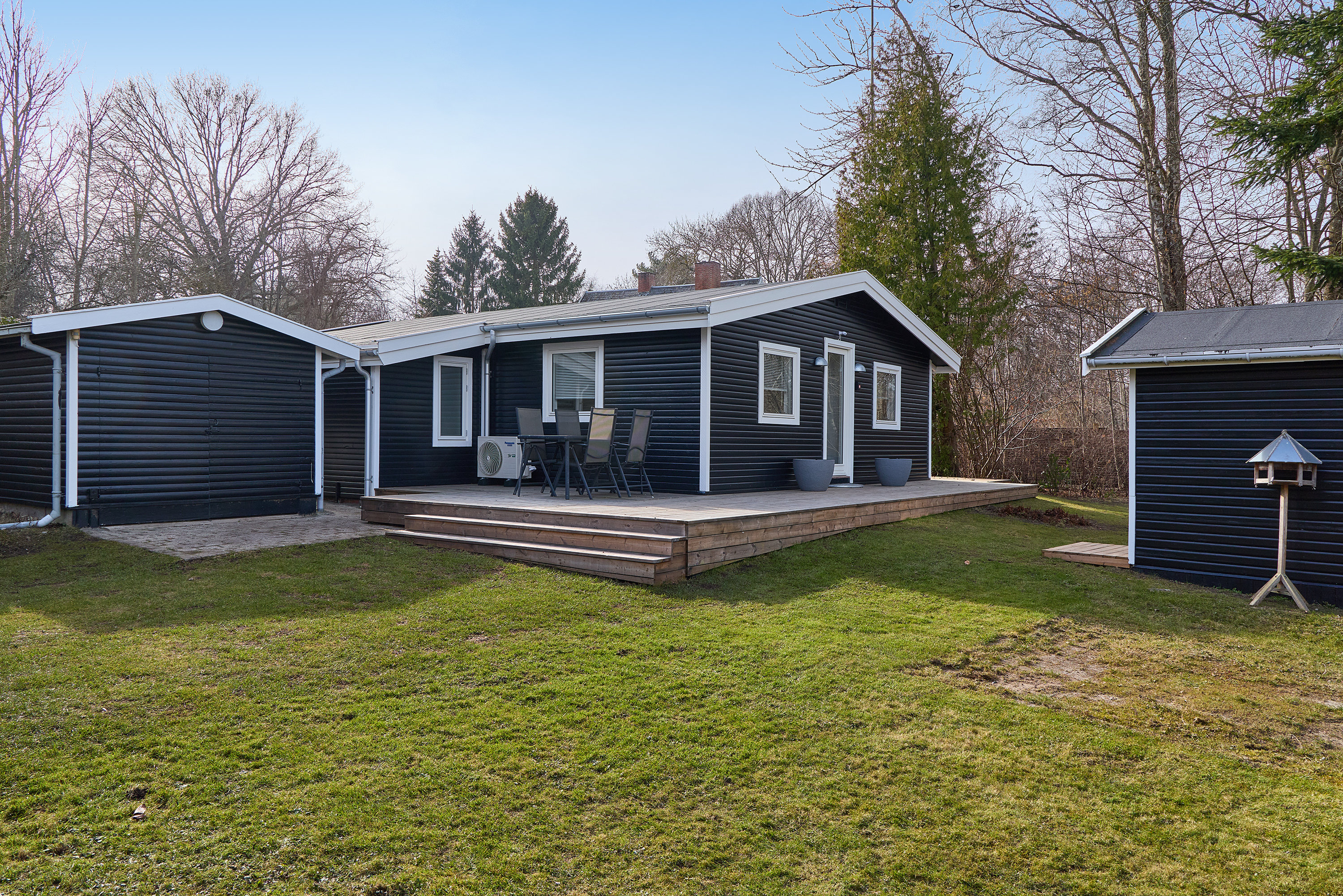 Fremhævet ejendommen billede i fuldskærmstilstand. Billede af Møllevænget 2, 3120 Dronningmølle