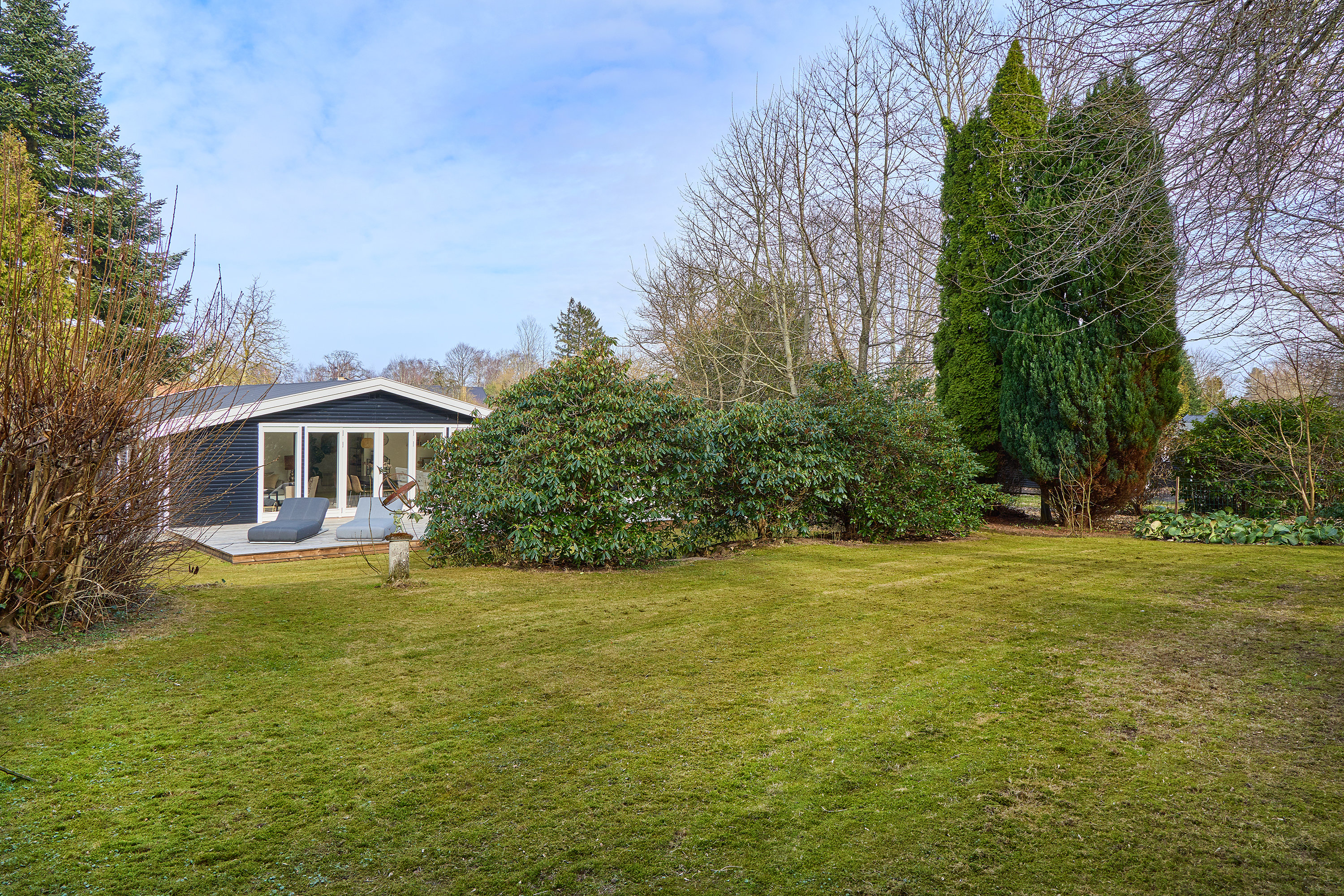 Fremhævet have billede i fuldskærmstilstand. Billede af Møllevænget 2, 3120 Dronningmølle