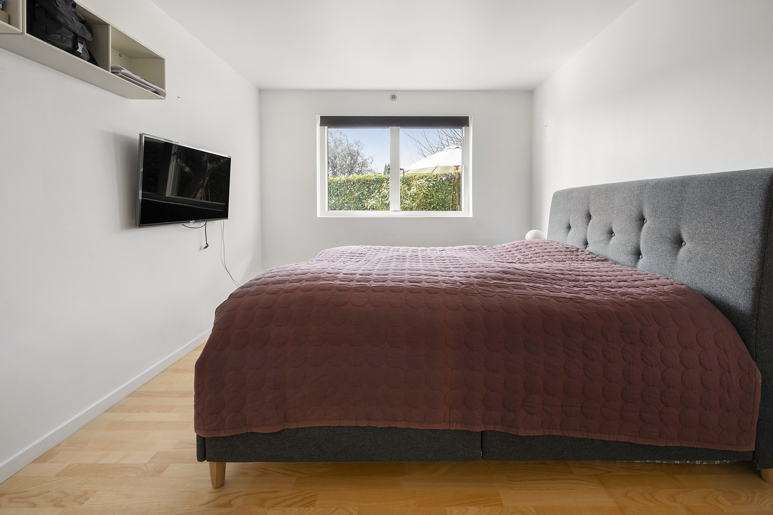 Fremhævet soveværelse billede i fuldskærmstilstand. Billede af Gedevasevej 20, 3520 Farum