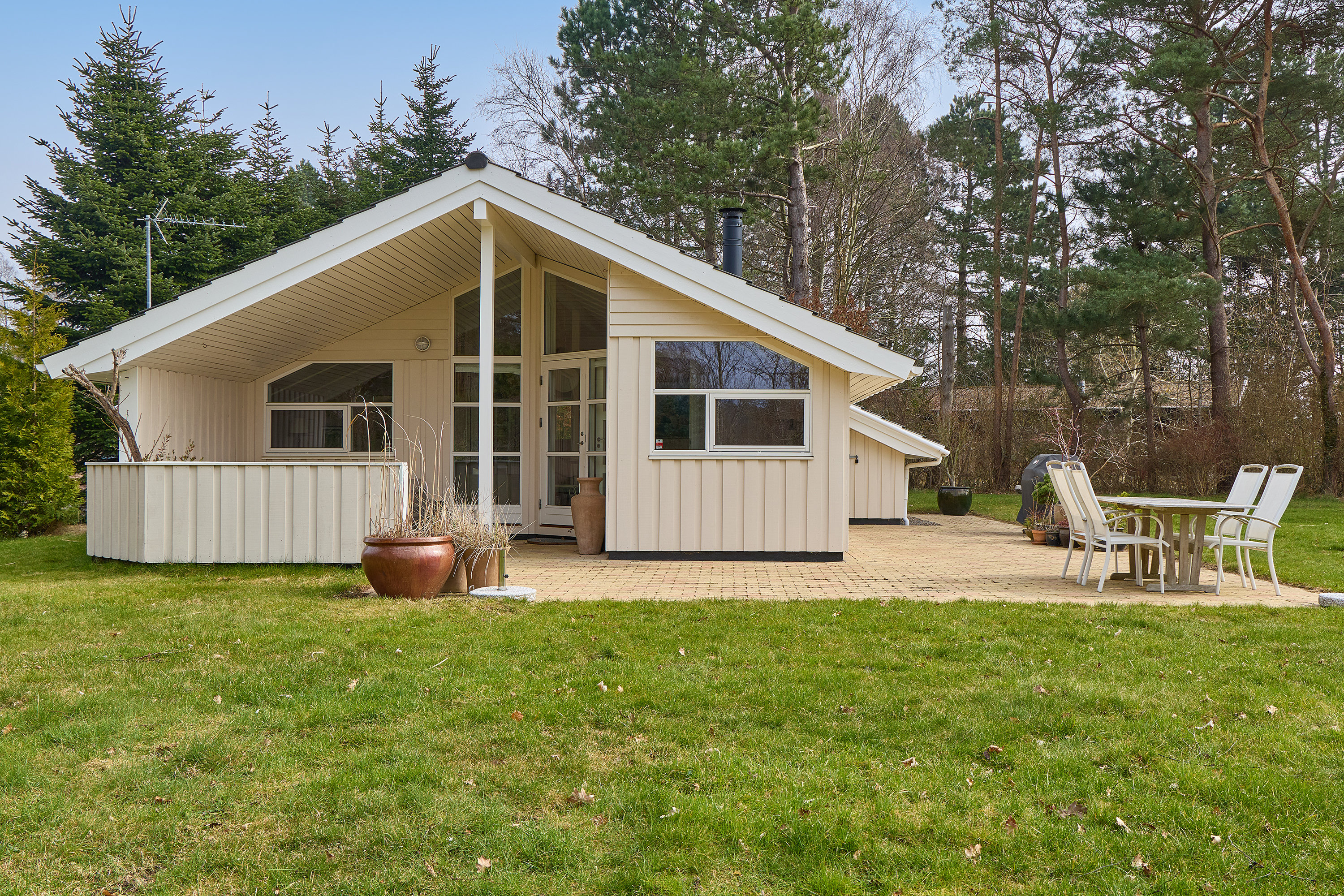 Fremhævet ejendommen billede i fuldskærmstilstand. Billede af Steenleng-Åsen 2, Rågeleje, 3210 Vejby