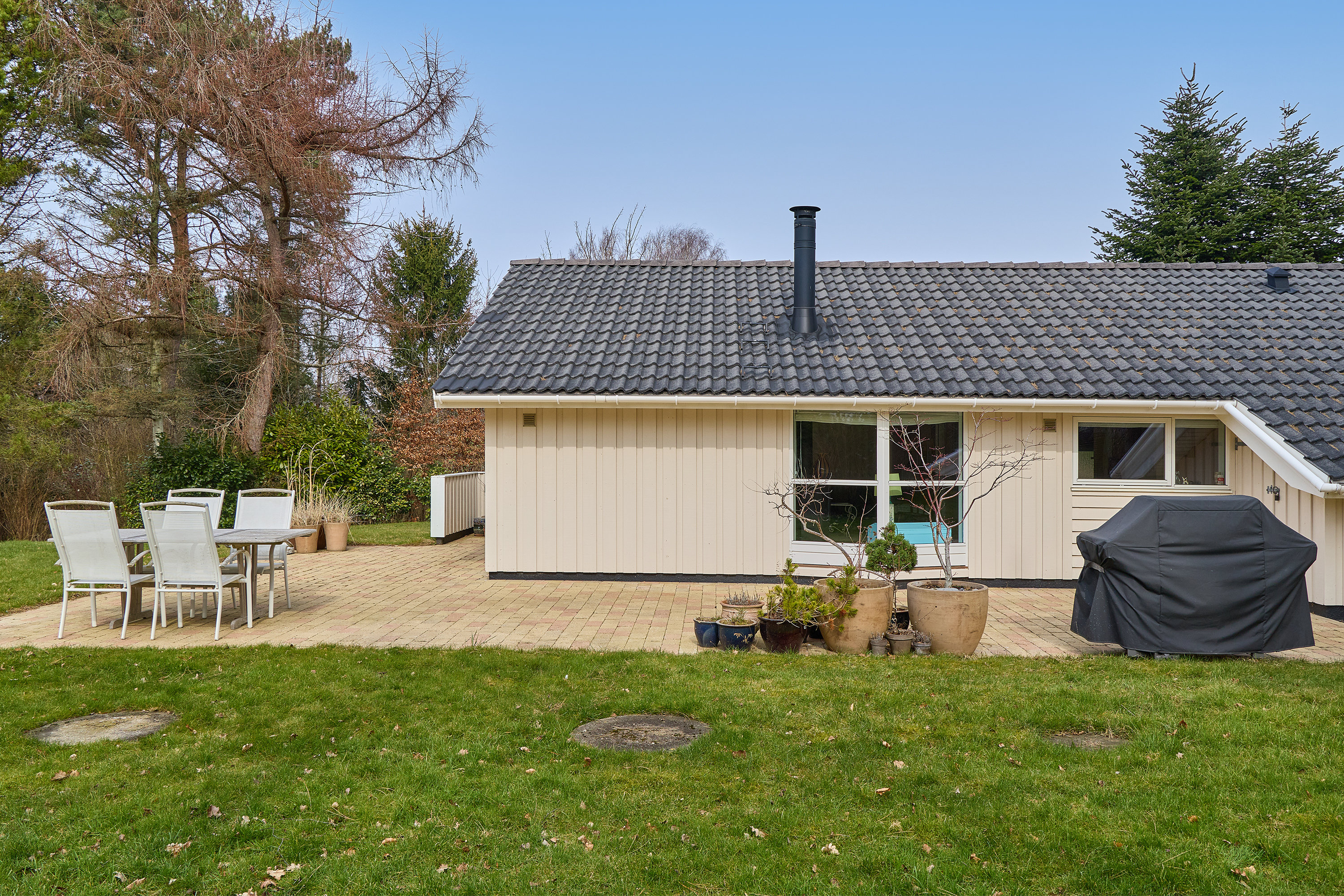 Fremhævet ejendommen billede i fuldskærmstilstand. Billede af Steenleng-Åsen 2, Rågeleje, 3210 Vejby